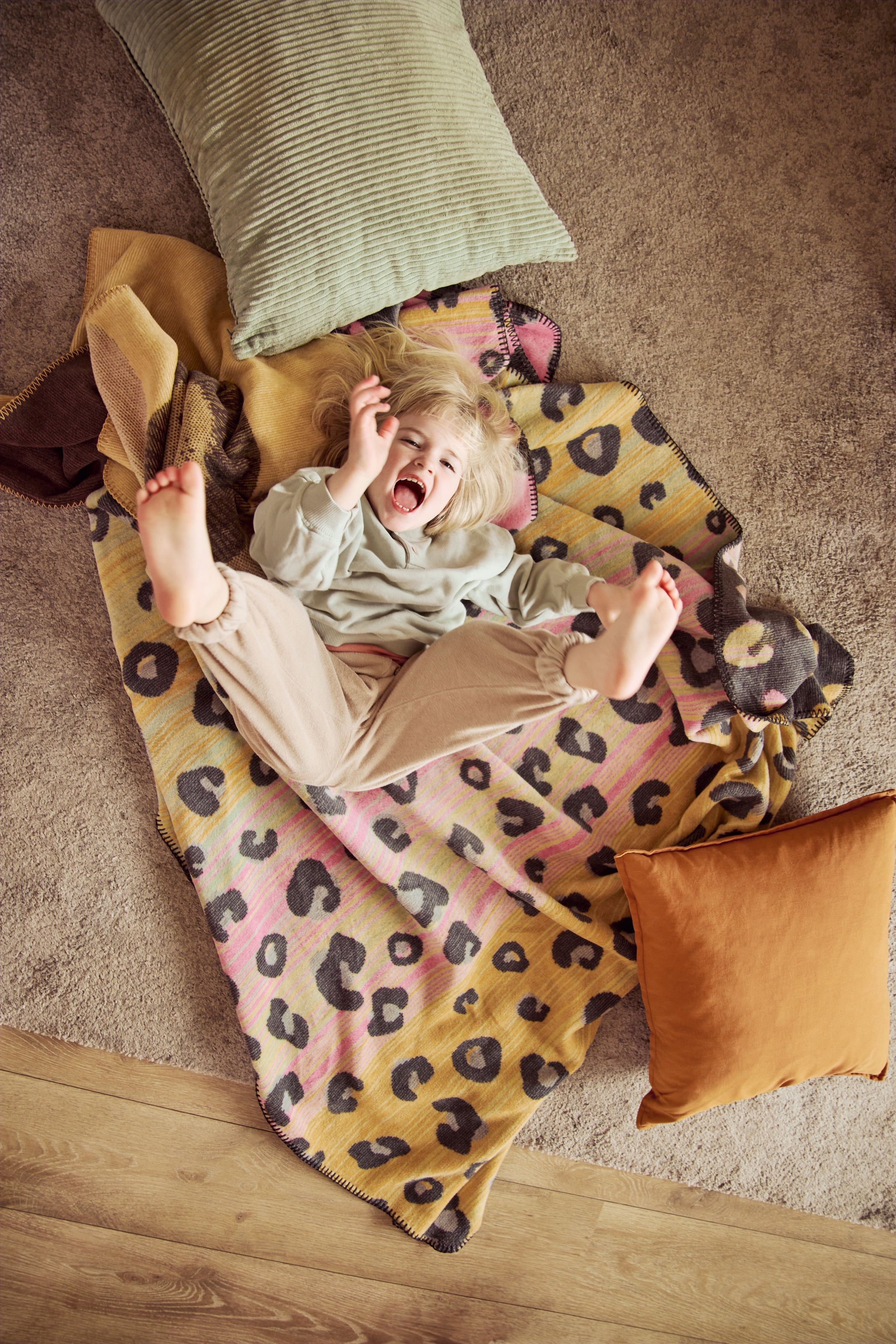 Biederlack Wohndecke »Wohndecke Wild Leo«, 150 x 200, mit Zierstich