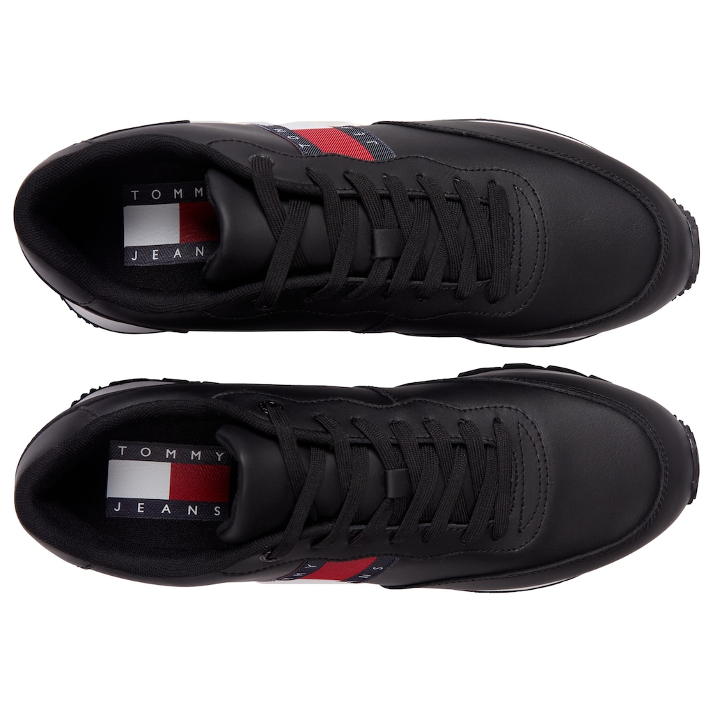 Tommy Jeans Sneaker »TOMMY JEANS LEATHER RUNNER«, mit kontrastfarbener Fersenkappe