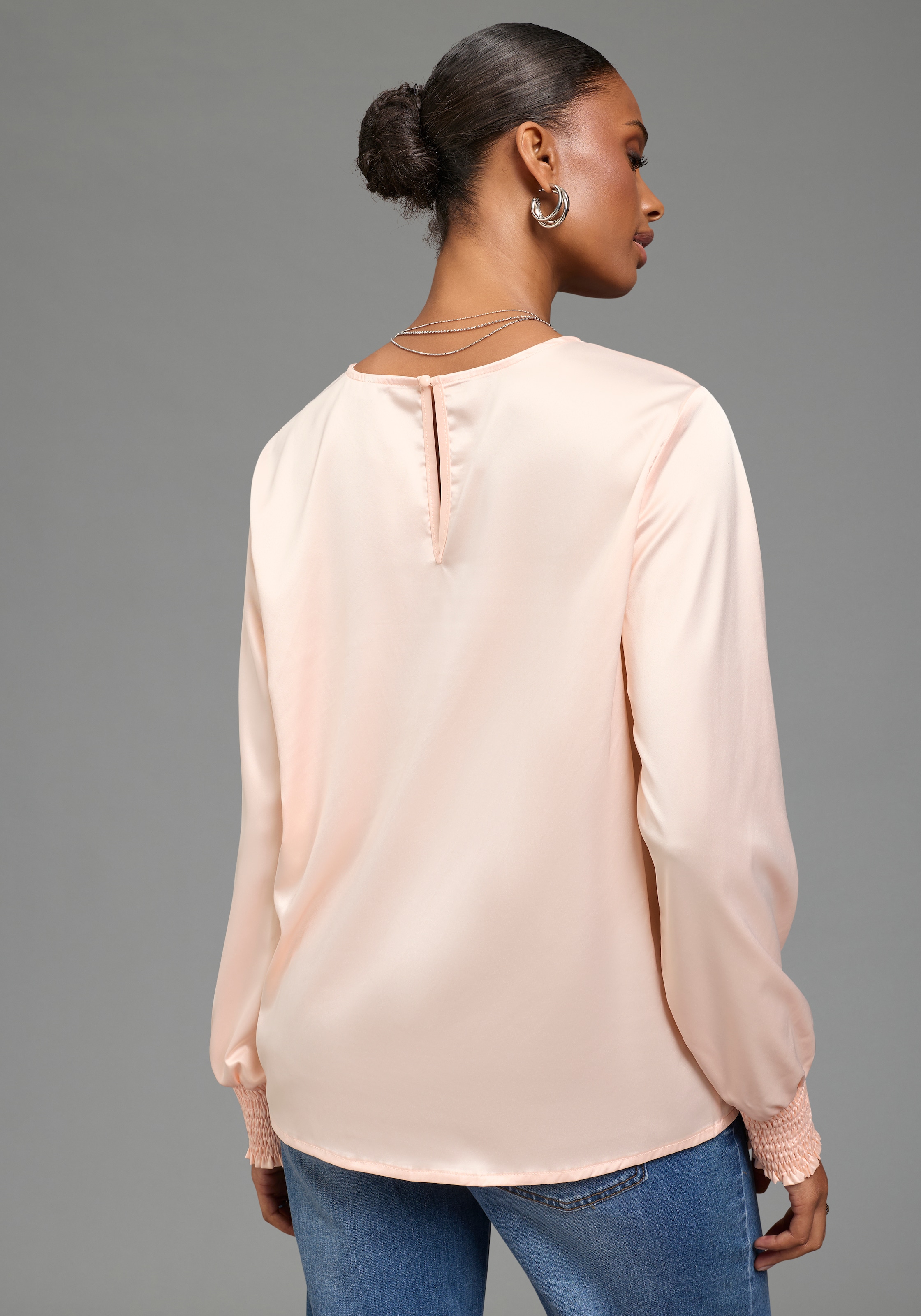 Laura Scott Schlupfbluse Figurumspielende Bluse, Langarm-Design, aus leichtem Webmaterial
