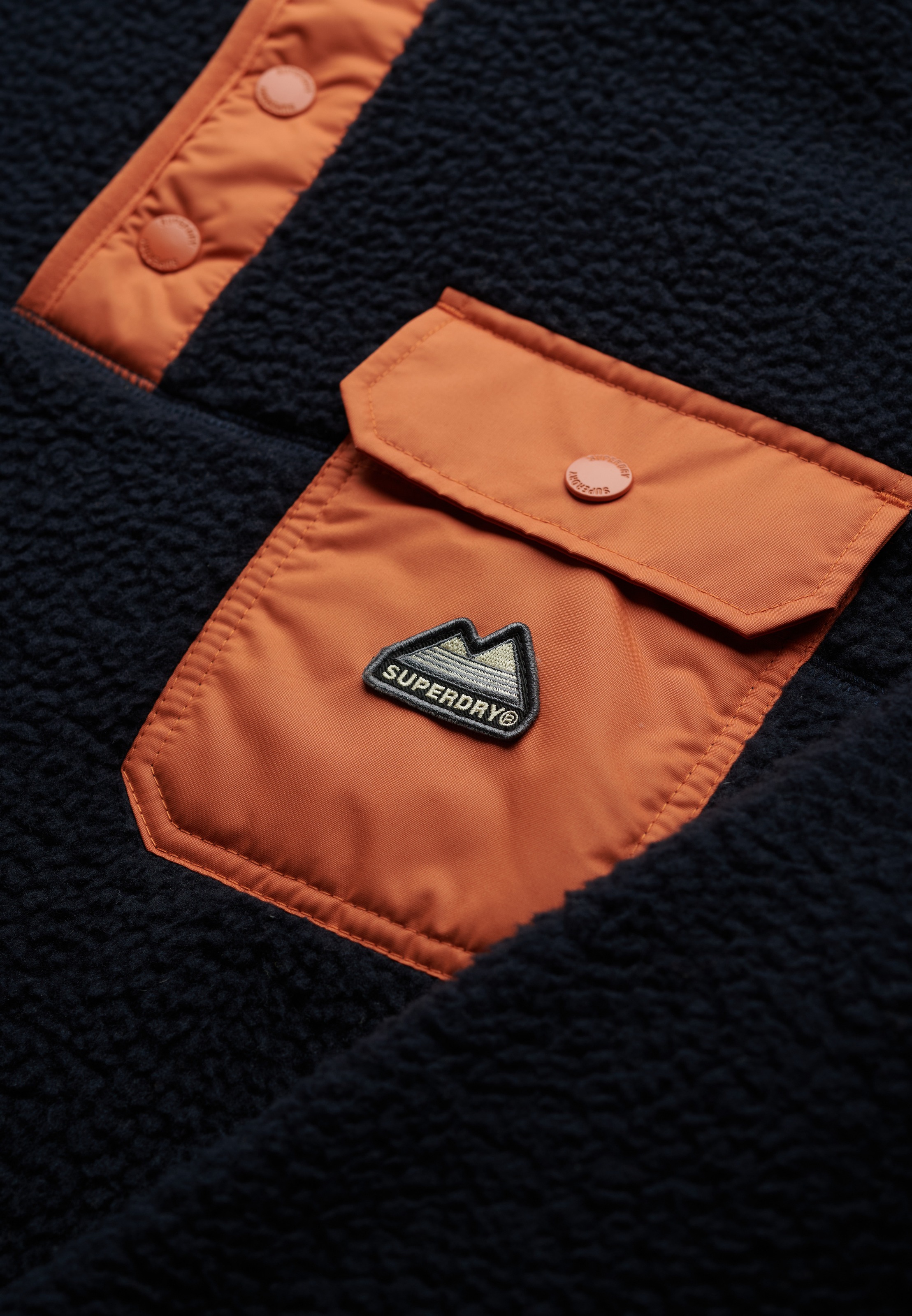 Superdry Sweatshirt »FUJI FLEECE HENLEY«
