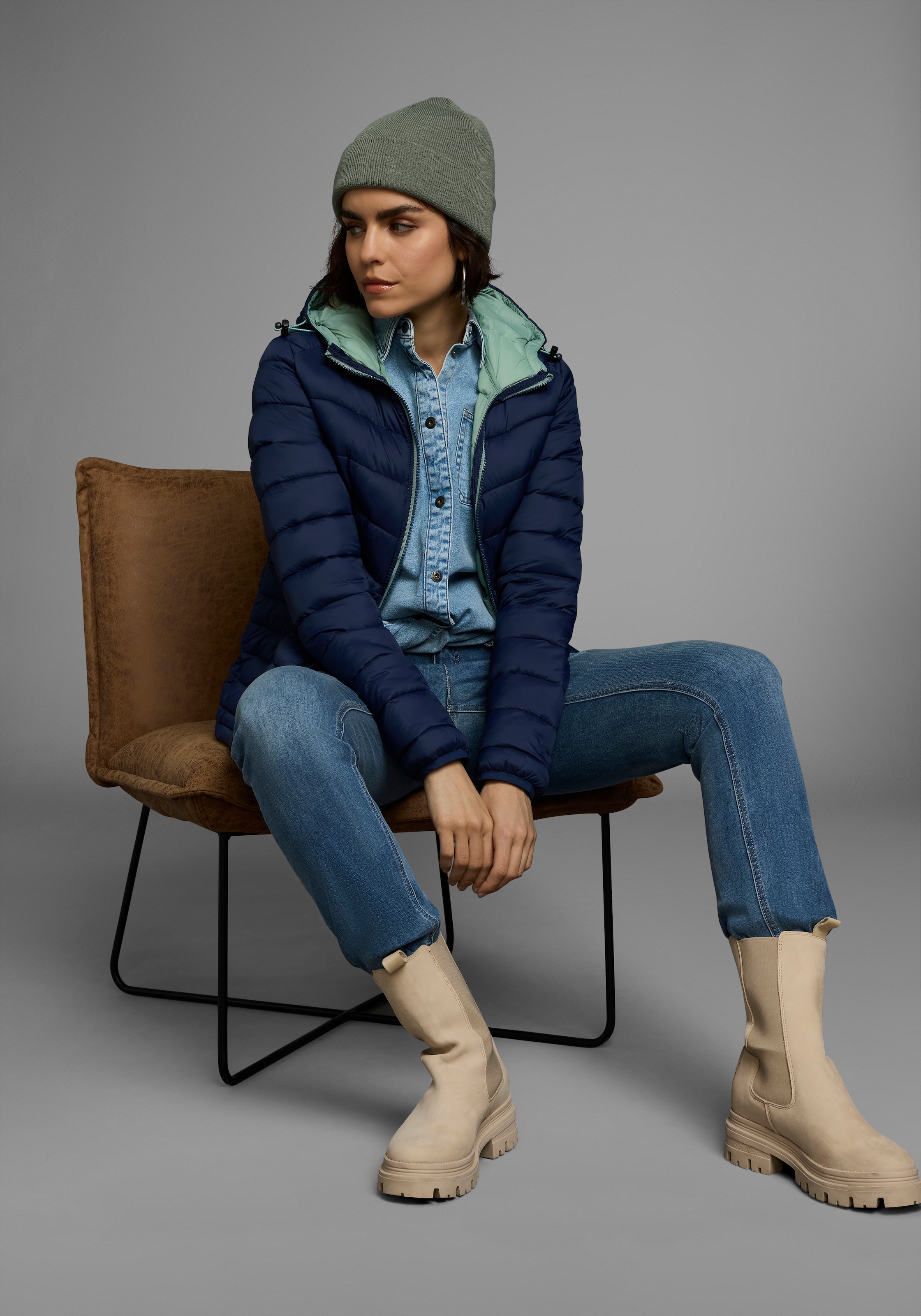 Polarino Steppjacke mit Kapuze Übergangsjacke für kühle Tage,  aus leichtem Webmaterial