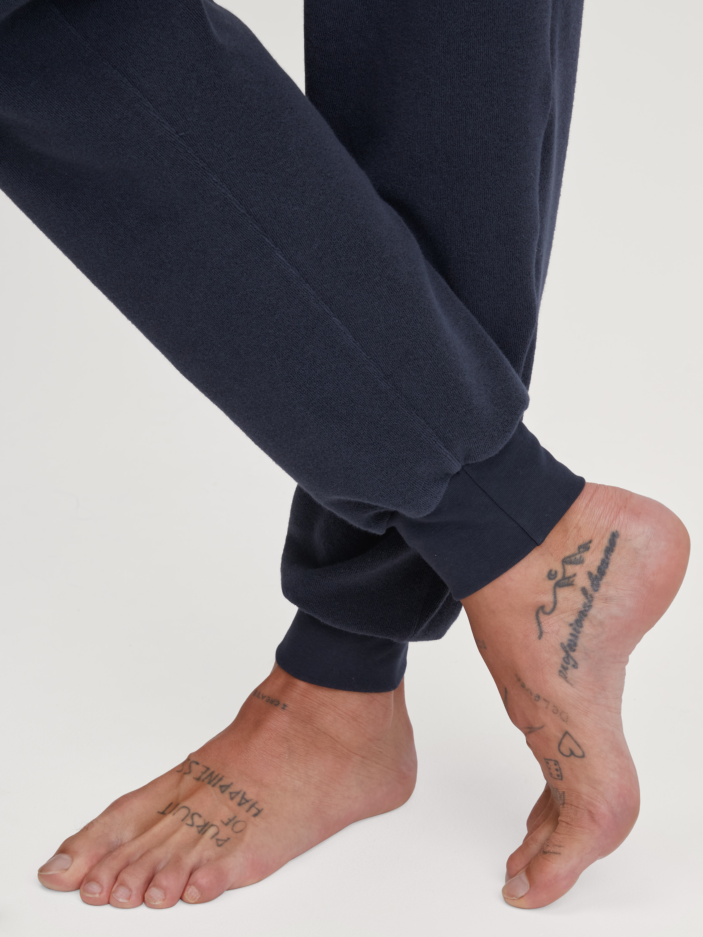 CALIDA Schlafanzug »Relax Terry« 2 Stk. tlg., mit klassischem Rundhalsauschnitt