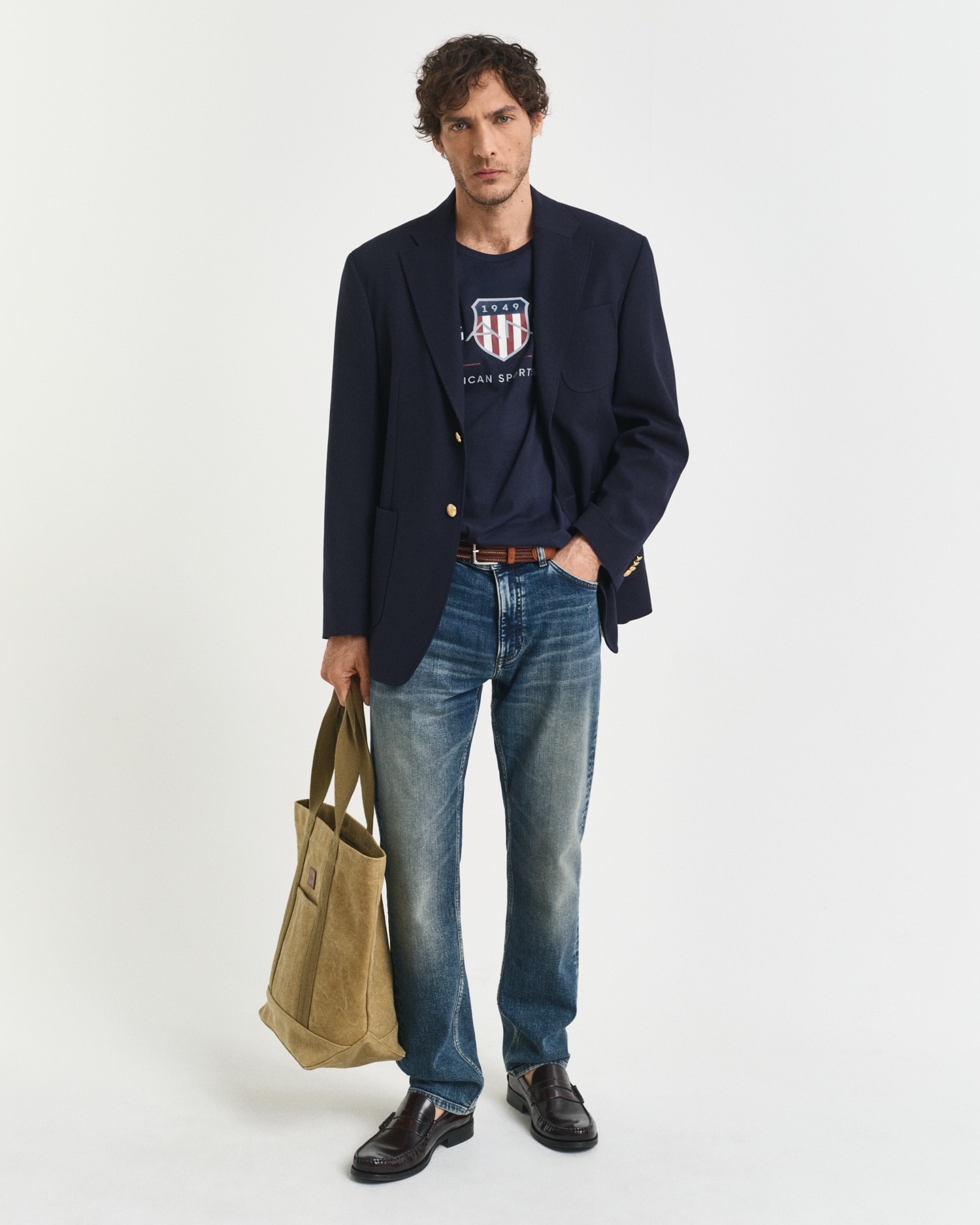 Gant T-Shirt »REG ARCHIVE SHIELD SS T-SHIRT« mit Logodruck auf der Brust