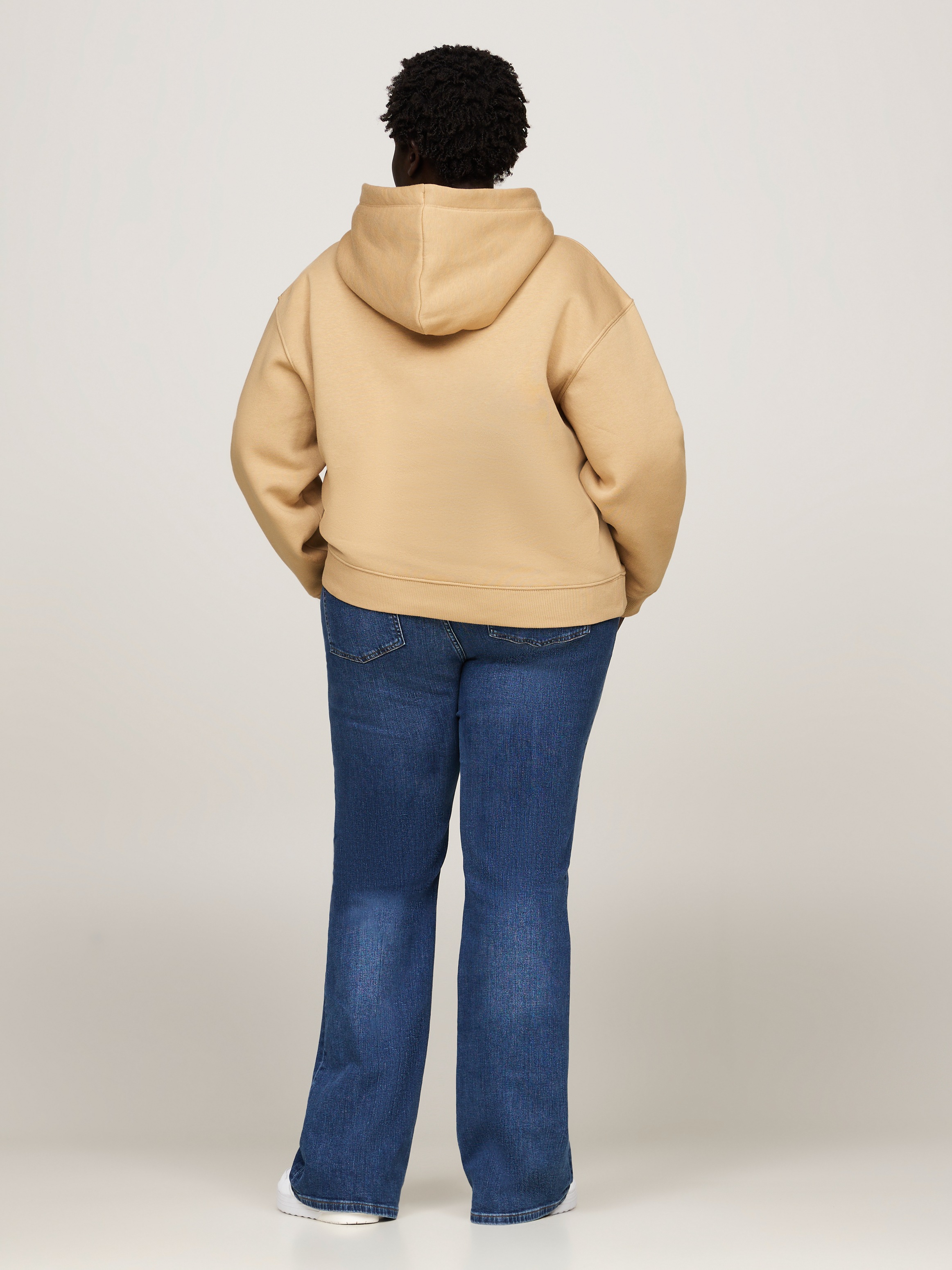 Tommy Hilfiger Curve Kapuzensweatshirt »CRV MDRN REG CORP LOGO HOODIE«, in Großen Größen, Kapuze, Mit Logostickerei am unteren Ärmel