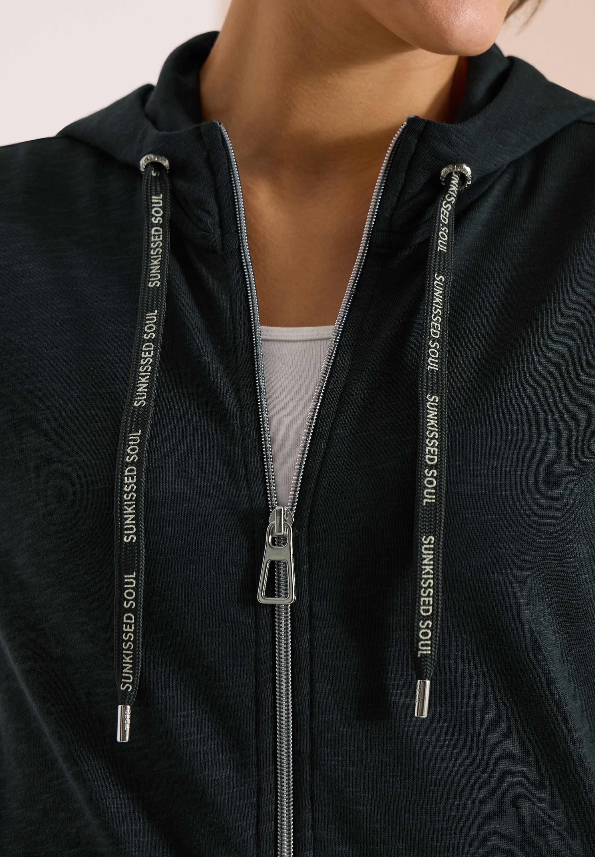 Cecil Sweatjacke mit Hoodie und Zipper