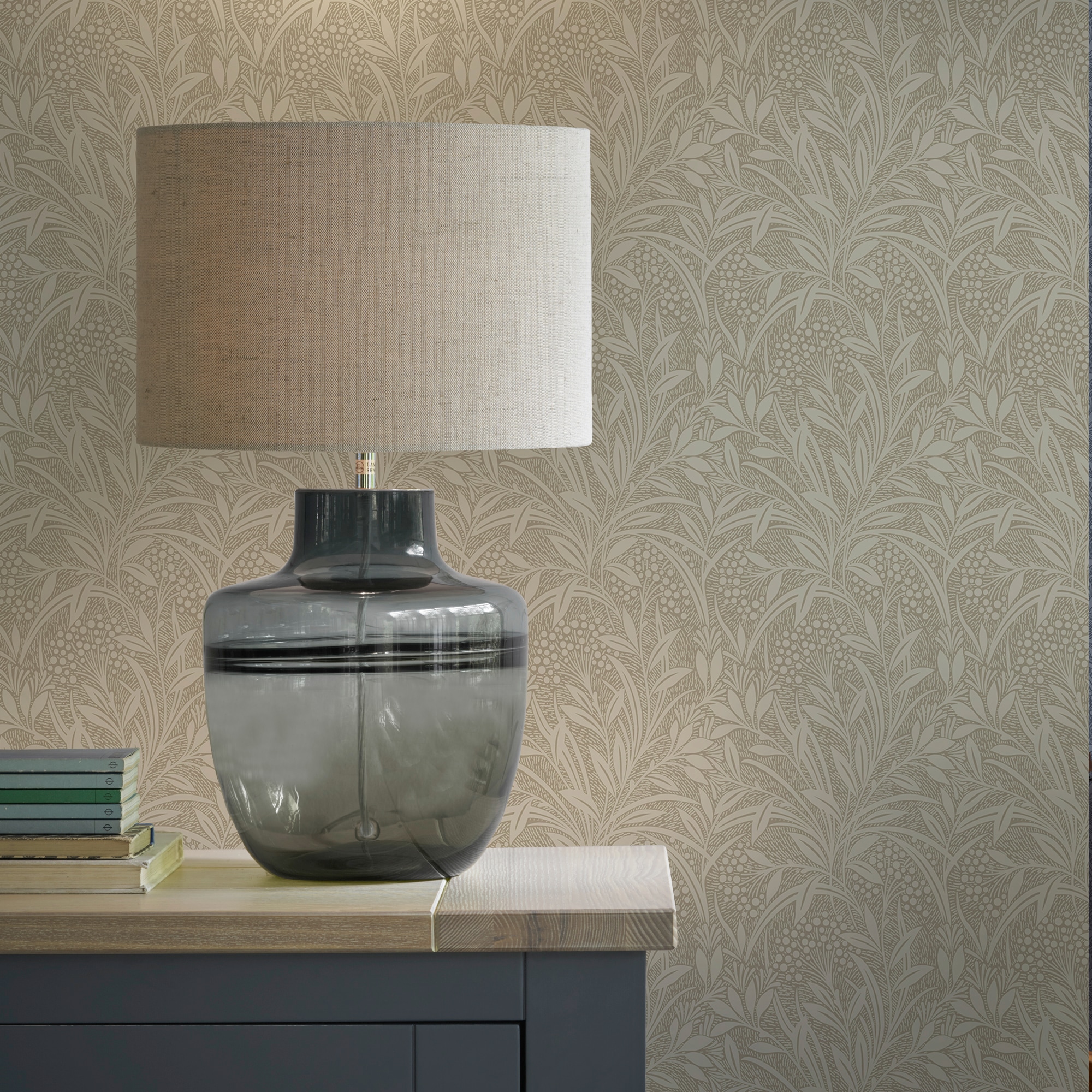 LAURA ASHLEY Vliestapete »Barley«, gemustert, FSC® zertifiziert, mit lebhaftem Druck, 10 Meter Länge