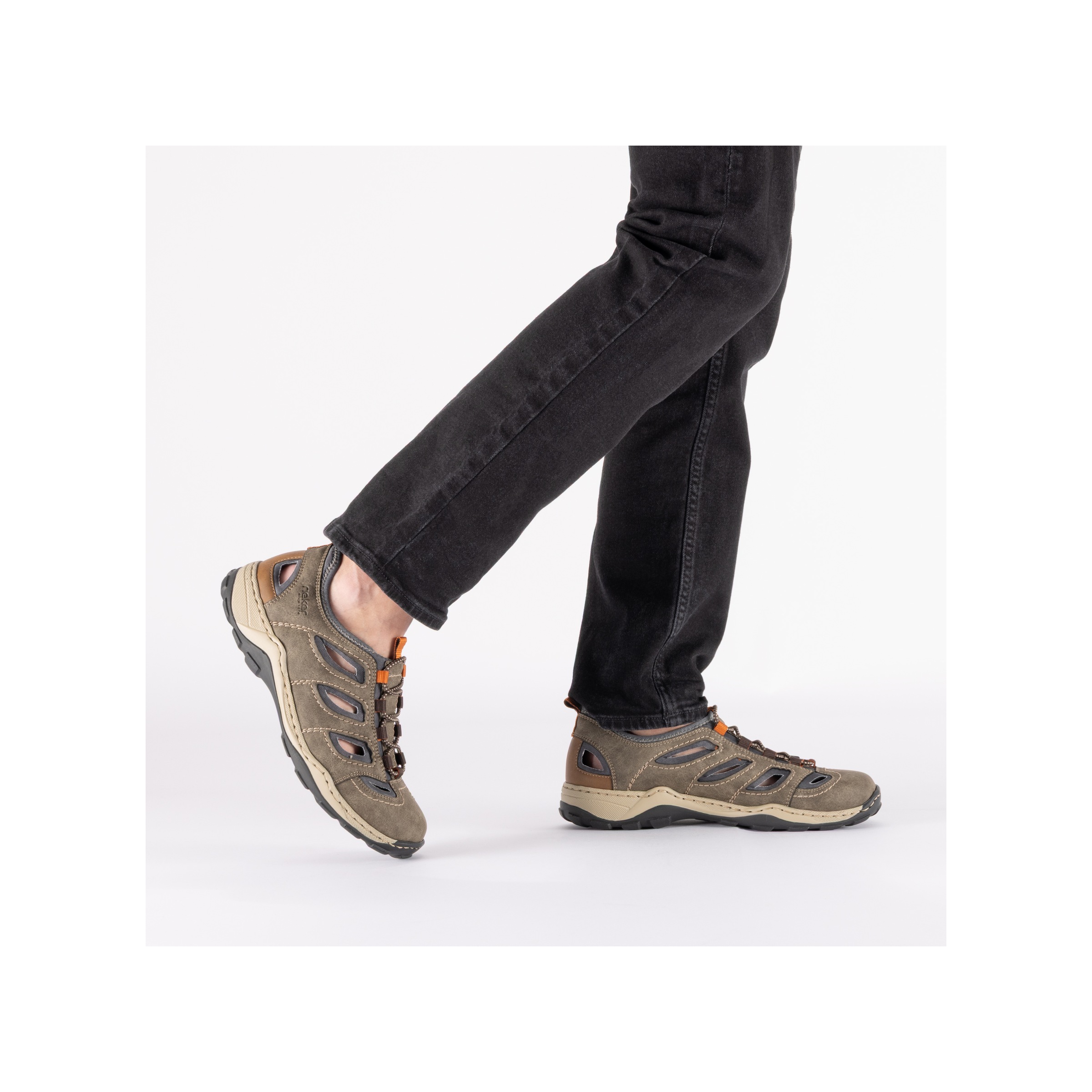 Rieker Slipper  Trekking Schuh, Sandale, Sommerschuh mit praktischem Gummizug