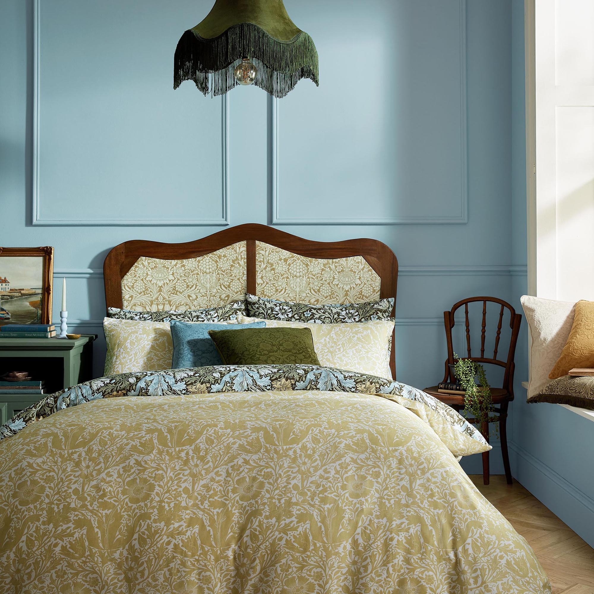 WILLIAM MORRIS AT HOME Bettwäsche »Baumwoll Satin, Mit floralem Munster, 3t günstig online kaufen