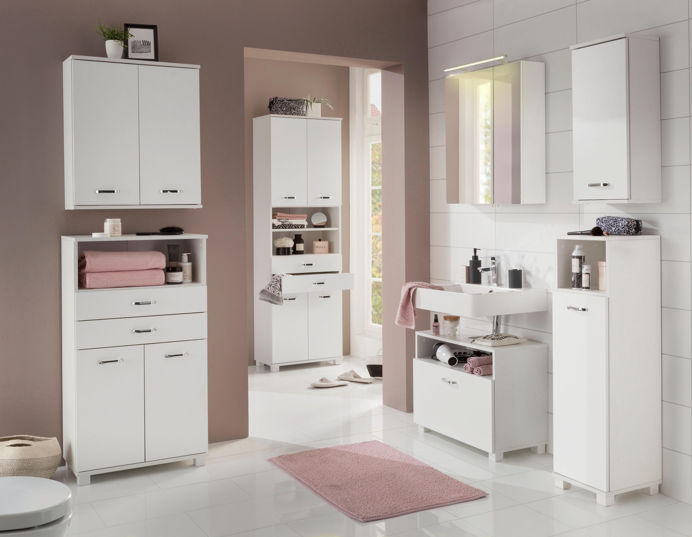 Schildmeyer Spiegelschrank »Dorina, mit höhenverstellbaren Glasböden«, Breite 60 cm, 2-türig, LED-Beleuchtung, Schalter-/Steckdosenbox