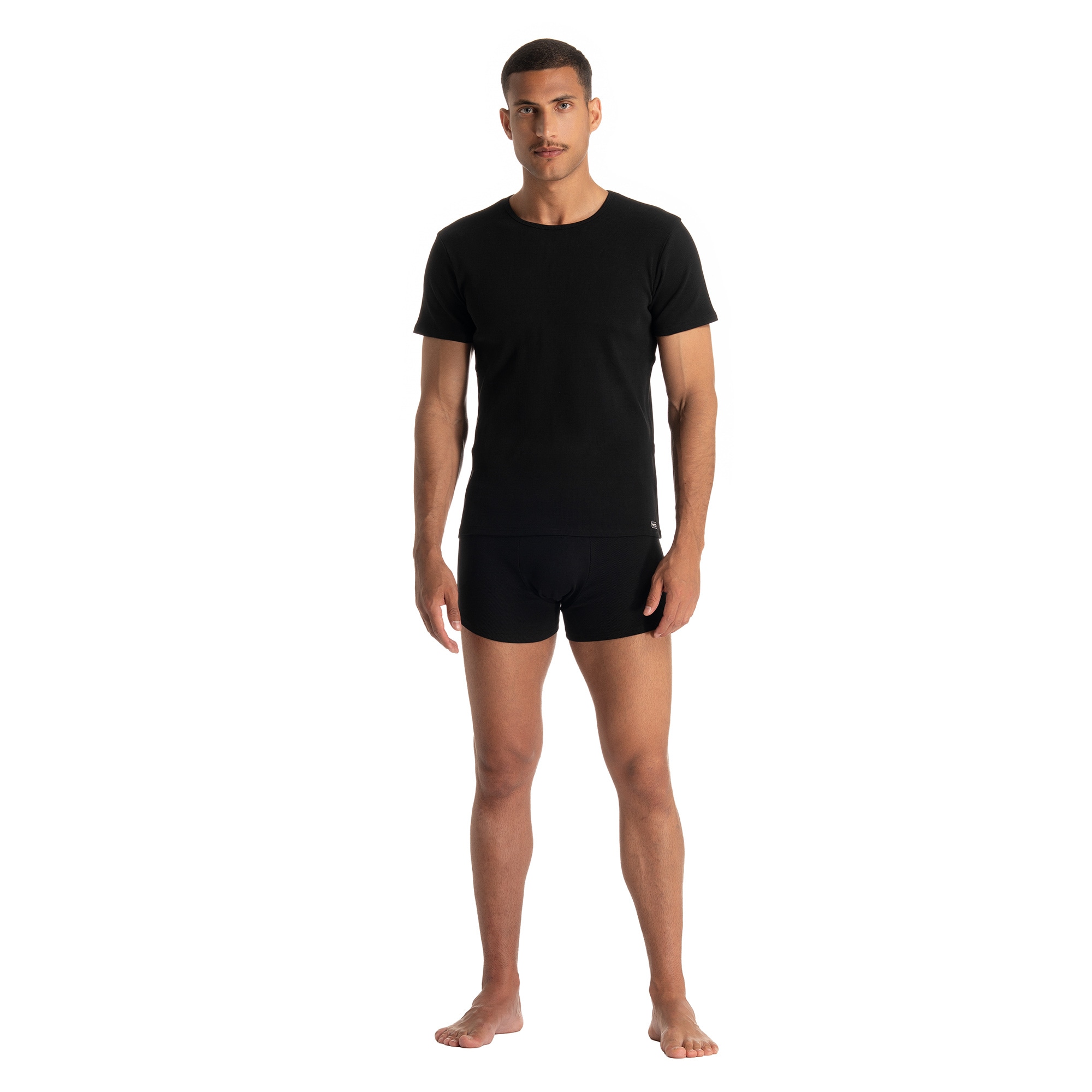 Bruno Banani Rundhalsshirt »FINE RIB« Feinripp, Kurzarm, Rundhalsausschnitt, Cotton-Mix