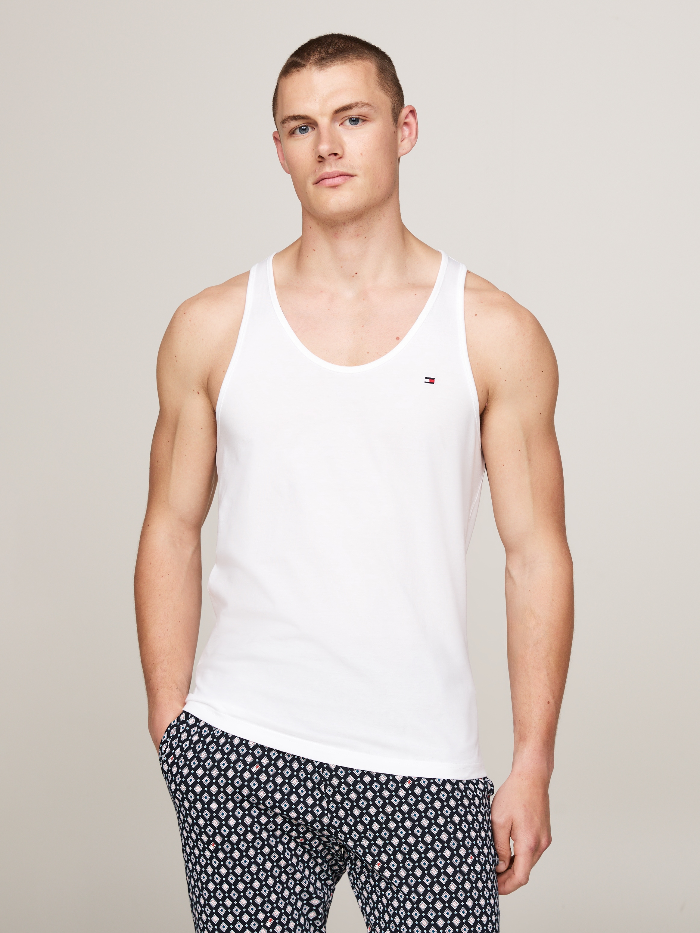 Tommy Hilfiger Underwear Tanktop »3P TANK TOP«, (Packung, 3 tlg., 3er), mit Logo-Stickerei