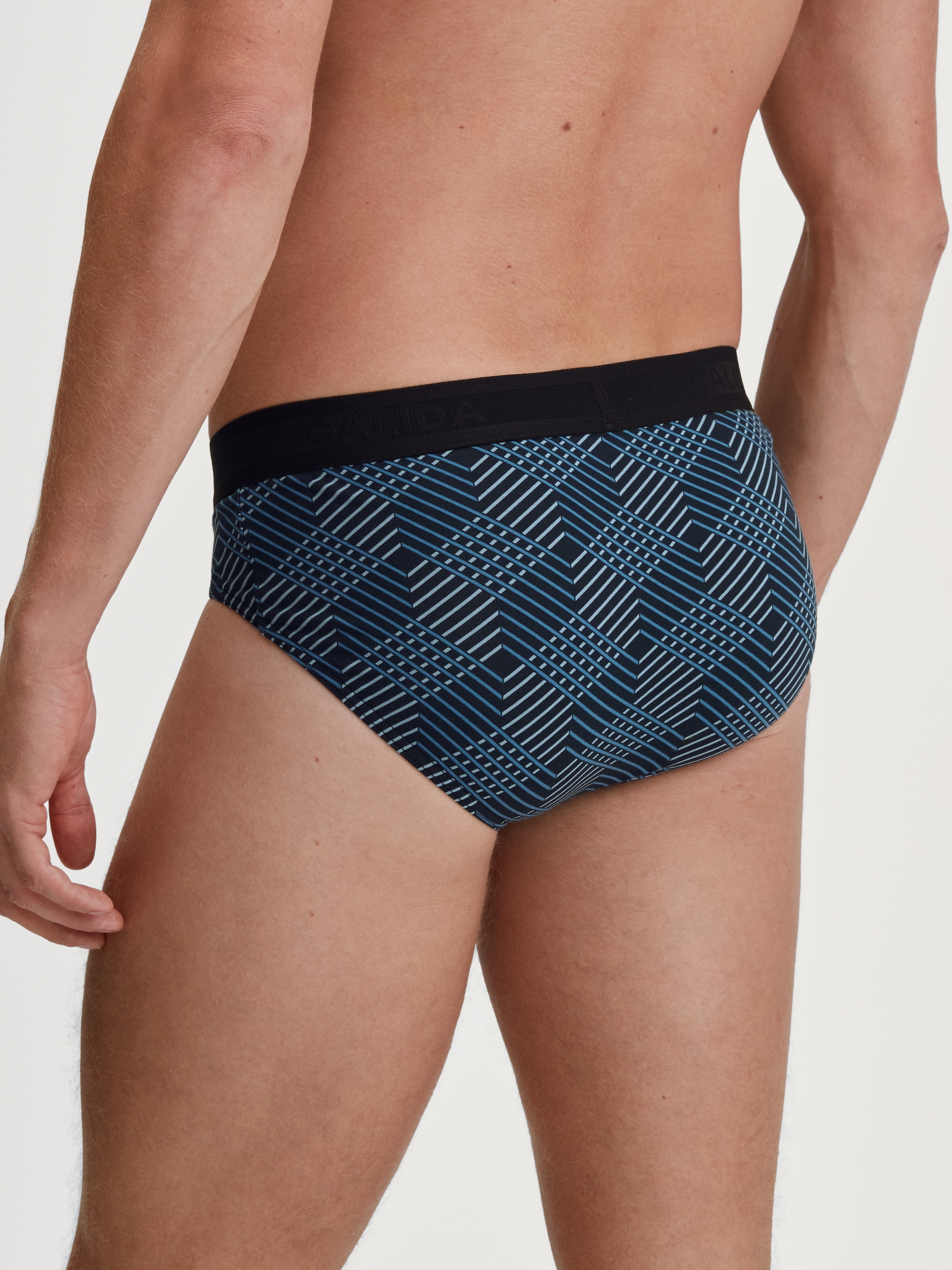 CALIDA Minislip »Grafic Cotton« gemustert, eng, kurz, bequem, breiter Bund, Baumwollmix