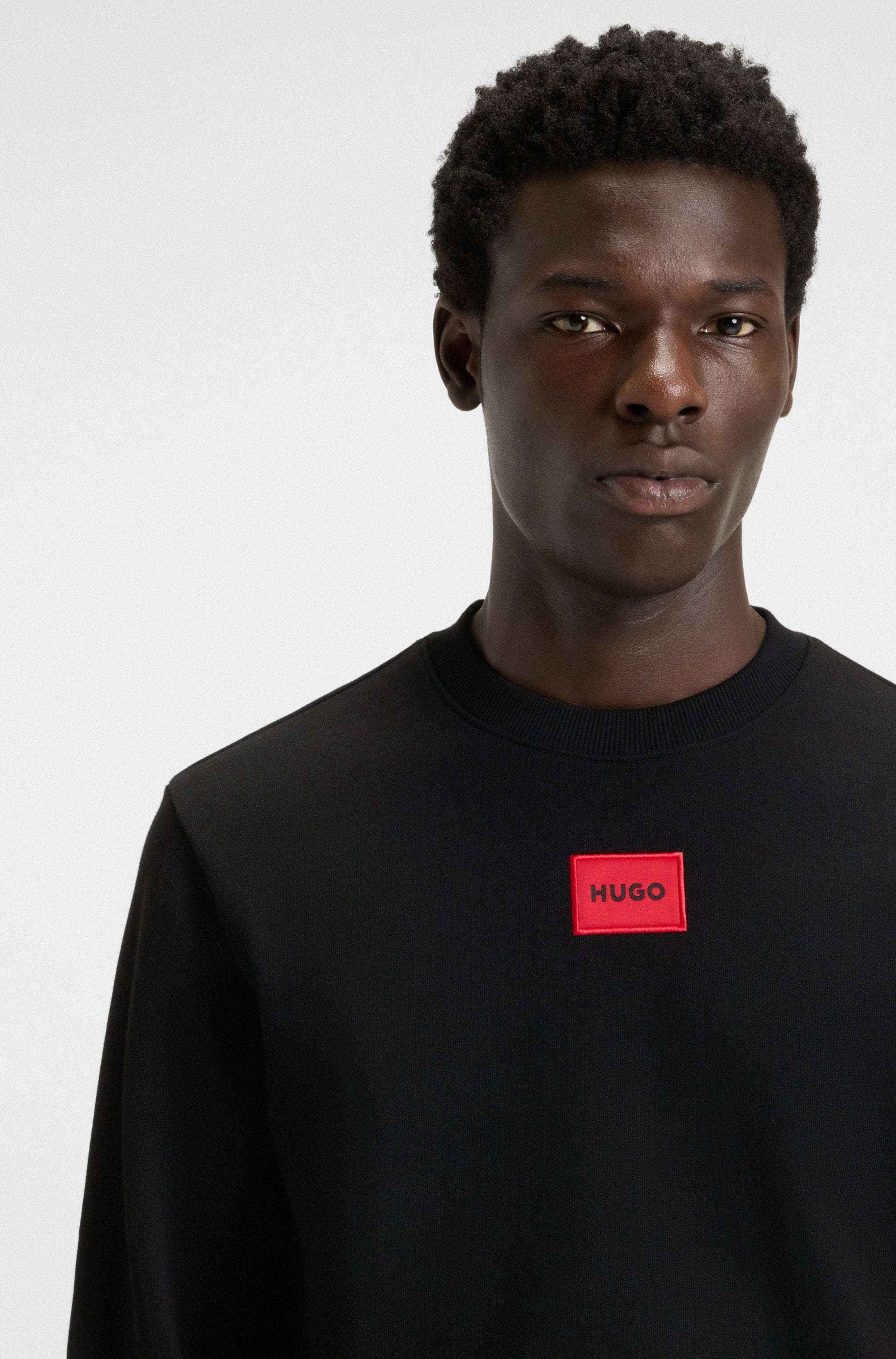 HUGO Sweatshirt »Diragol«, Rundhalsausschnitt, Regular Fit, HUGO Label
