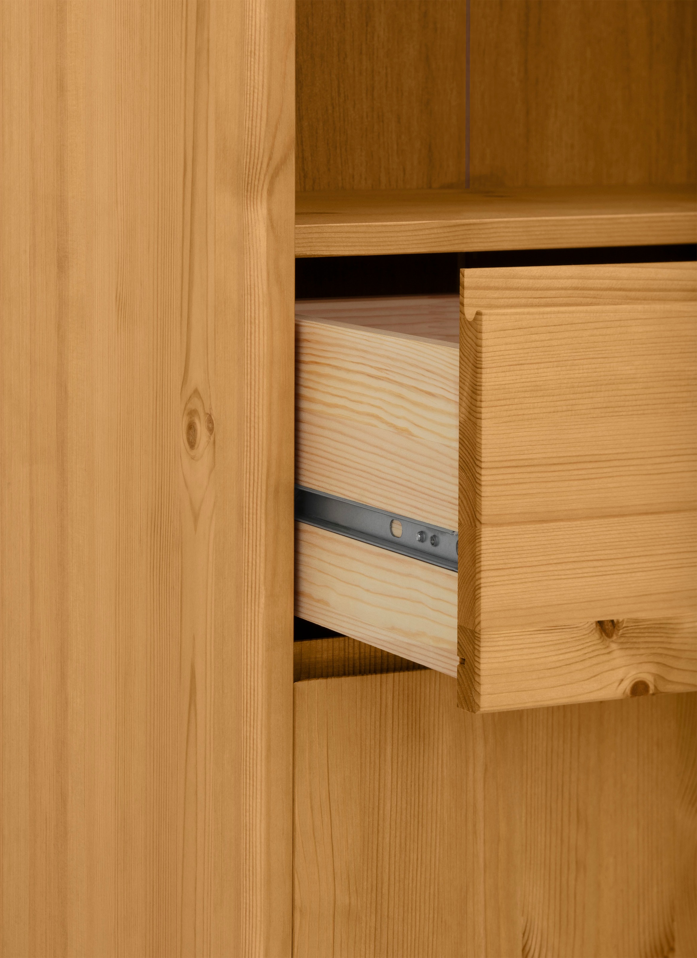 OTTO products Midischrank »Jorrick«, Breite 60 cm, Massivholz Kiefer mit Bio Öl/Wachs behandelt