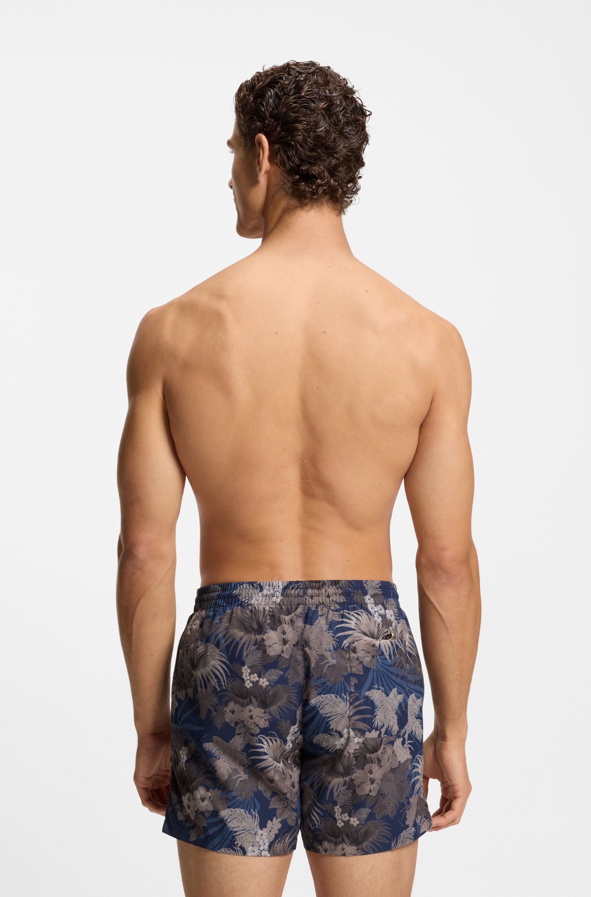 BOSS Badeshorts »Piranha« mit buntem Alloverdruck
