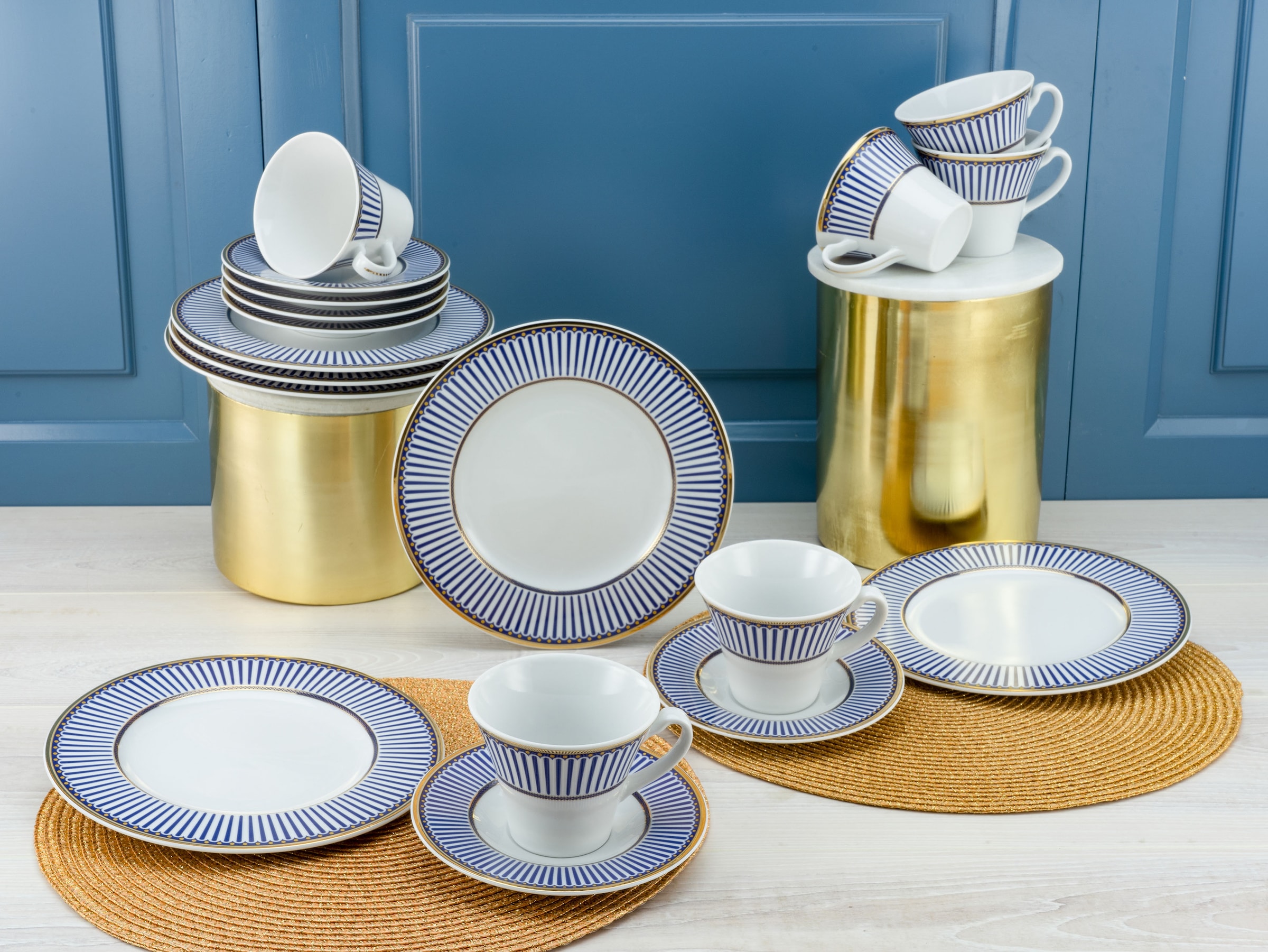 CreaTable Kaffeeservice »Geschirr-Set Noblesse«, (Set, 18 tlg., Kaffeegeschirr für 6 Personen), Service, festliche Anmutung, Echtgold-Anteil, 18 Teile, für 6 Personen
