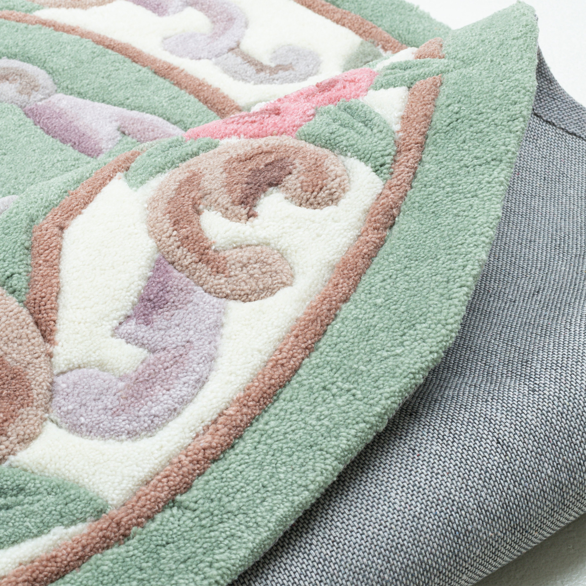 THEKO Teppich »Ming« oval 14 mm Höhe handgefertigt, Pastell-Farben, florales Design, Wohnzimmer