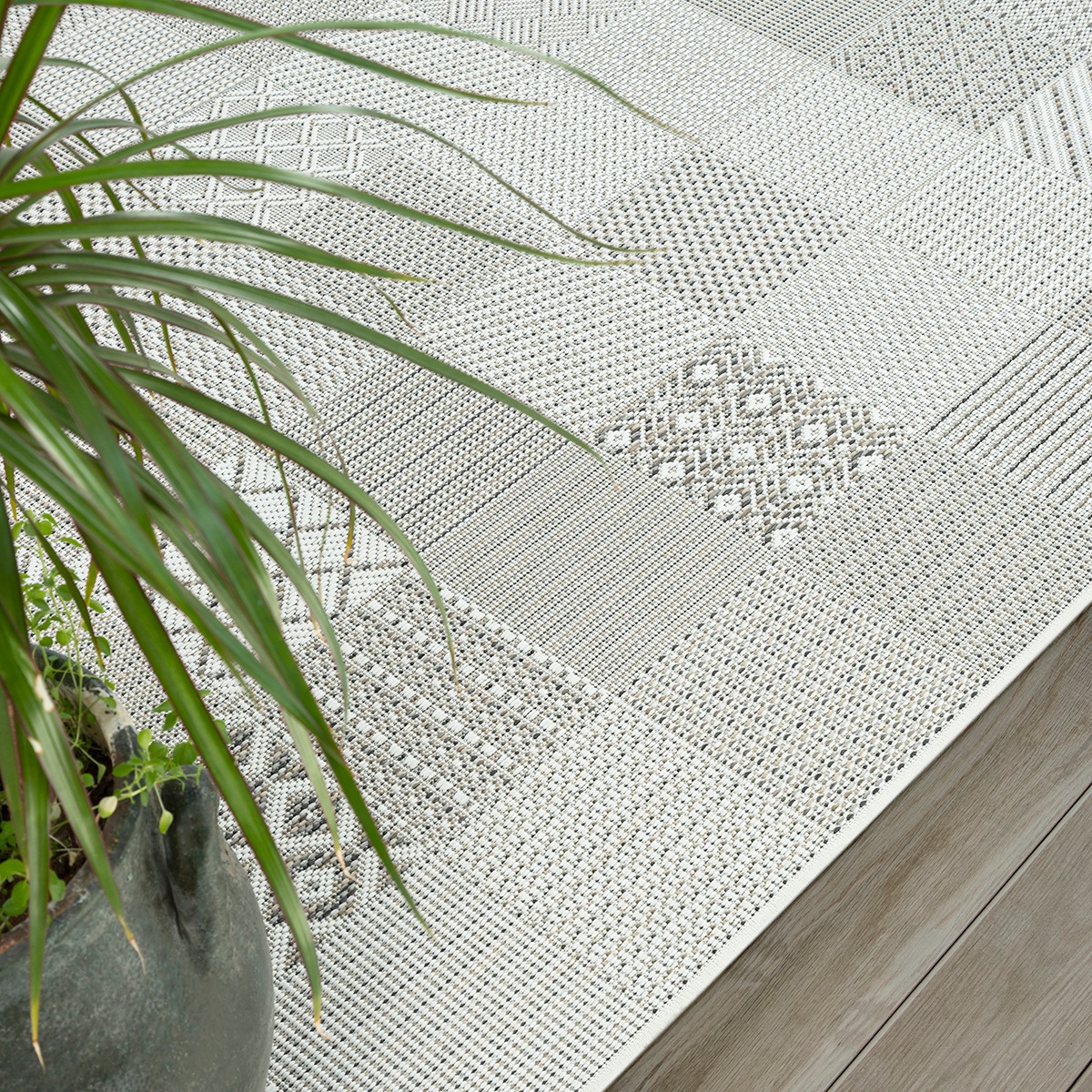 the carpet Teppich »Lagos«, rechteckig, 5 mm Höhe, moderner robuster In und Outdoor Teppich