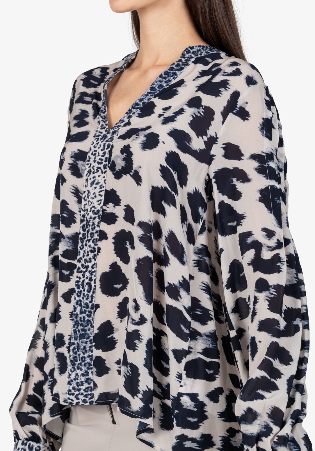 Sportalm Kitzbühel Schlupfbluse, mit Animalprint