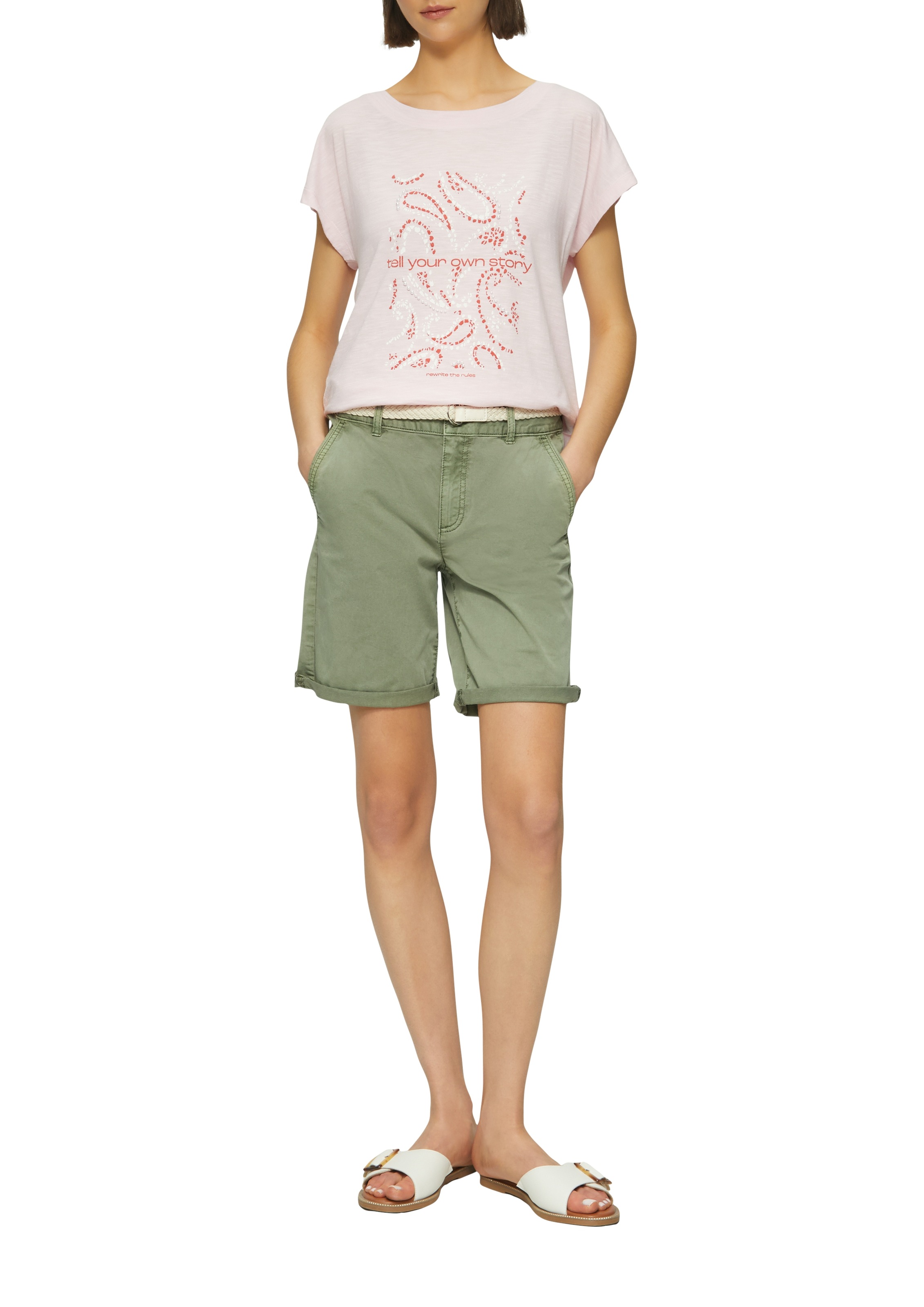 s.Oliver Chinoshorts, mit geflochtenem Gürtel