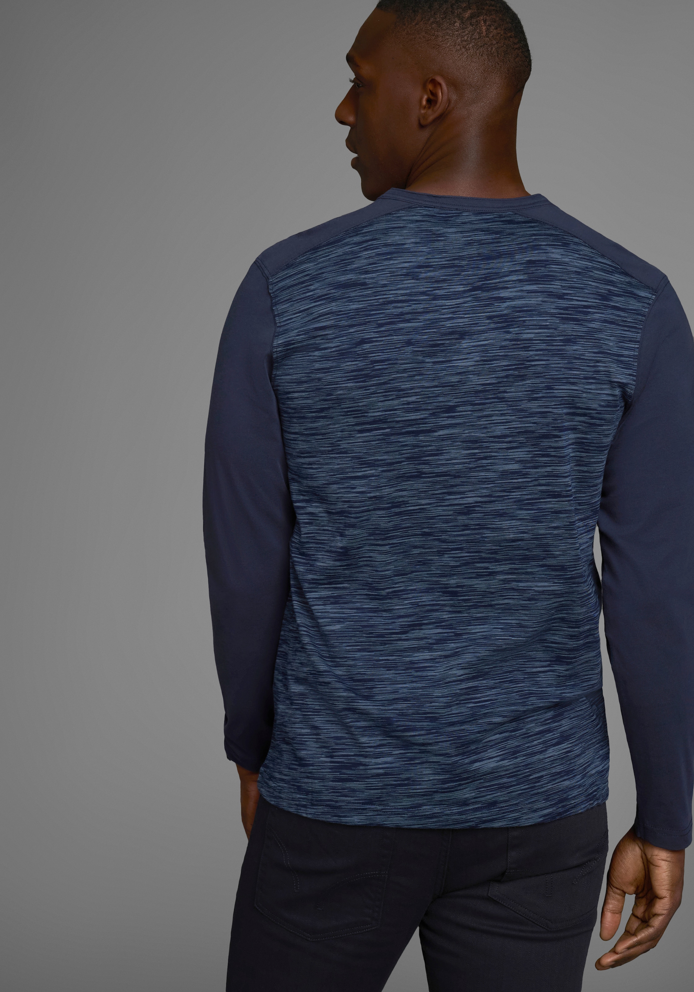 Arizona Longsleeve, Langarm, melierte Optik, Rundhalsausschnitt mit Knopfleiste