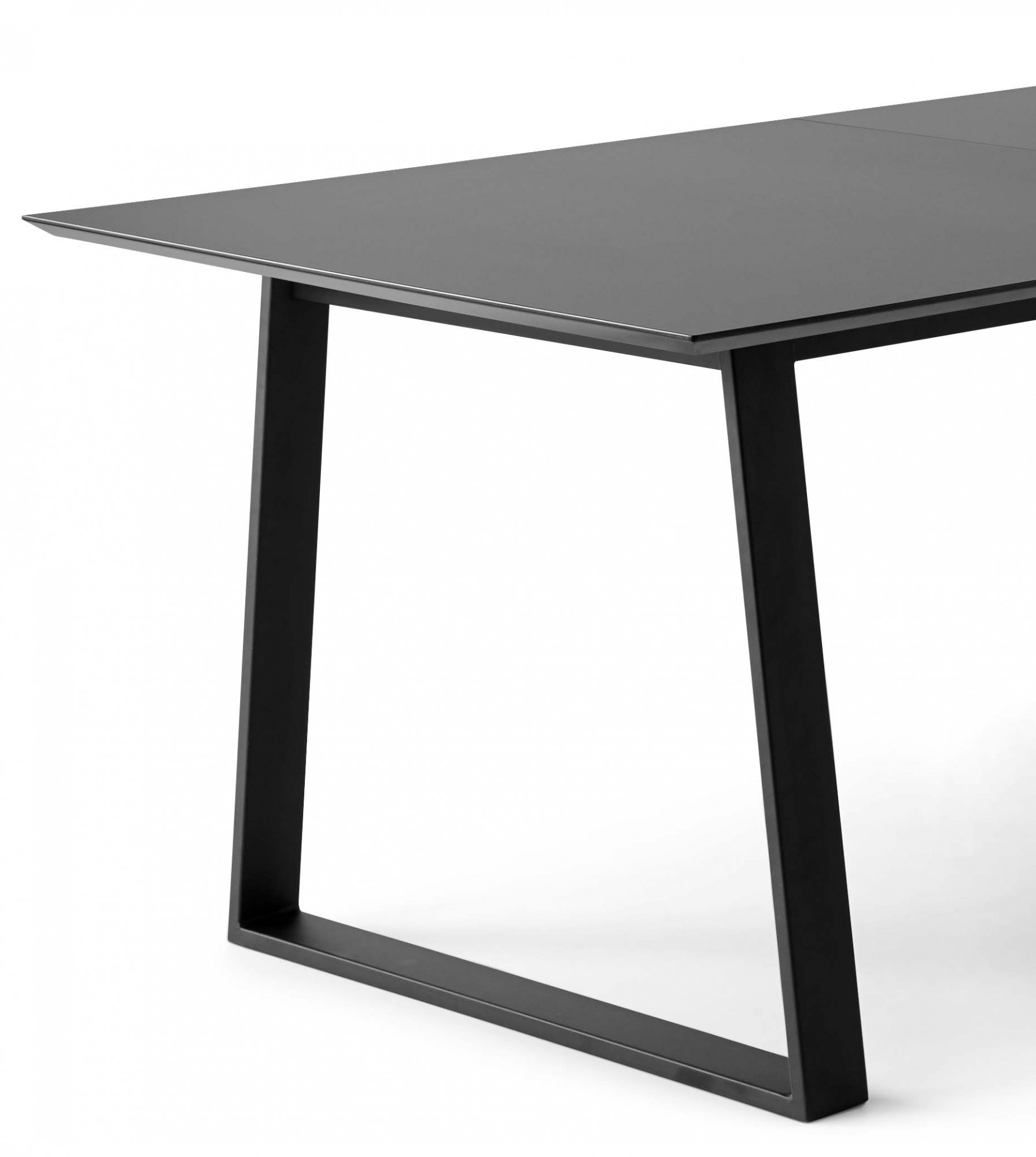 Hammel Furniture Esstisch »Meza Designtisch mit Auszugsfunktion und 2 Einlegeplatten«, (1 St.), rechteckige Tischplatte MDF, Trapez Metallgestell