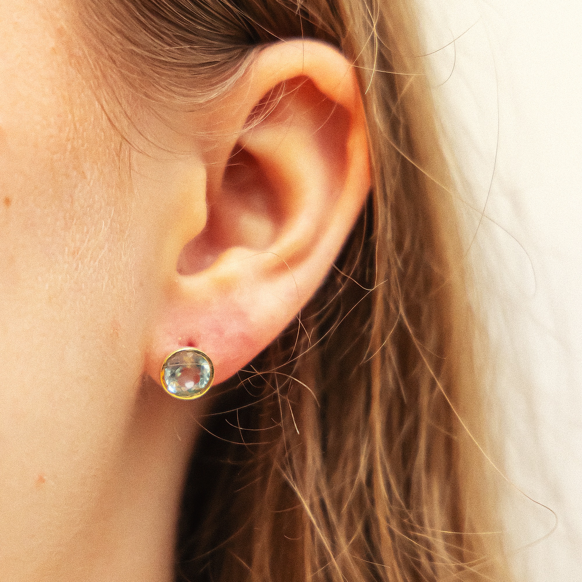 Fascination by Ellen K. Paar Ohrstecker »Gold 375 mit echtem Blautopas (beh.) 7mm«