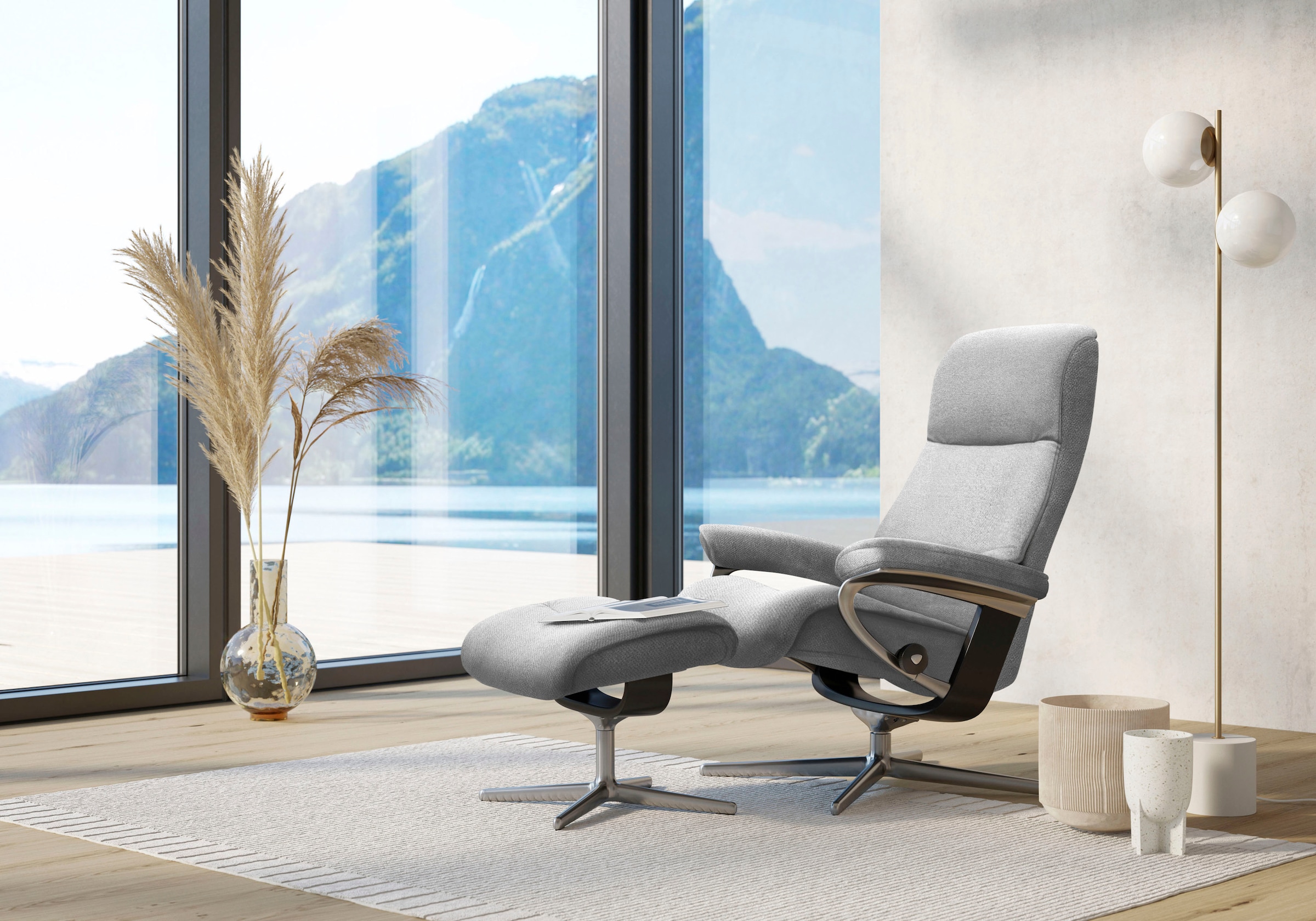 Stressless® Relaxsessel »View«, mit Cross Base, Größe S, M & L, Holzakzent günstig online kaufen