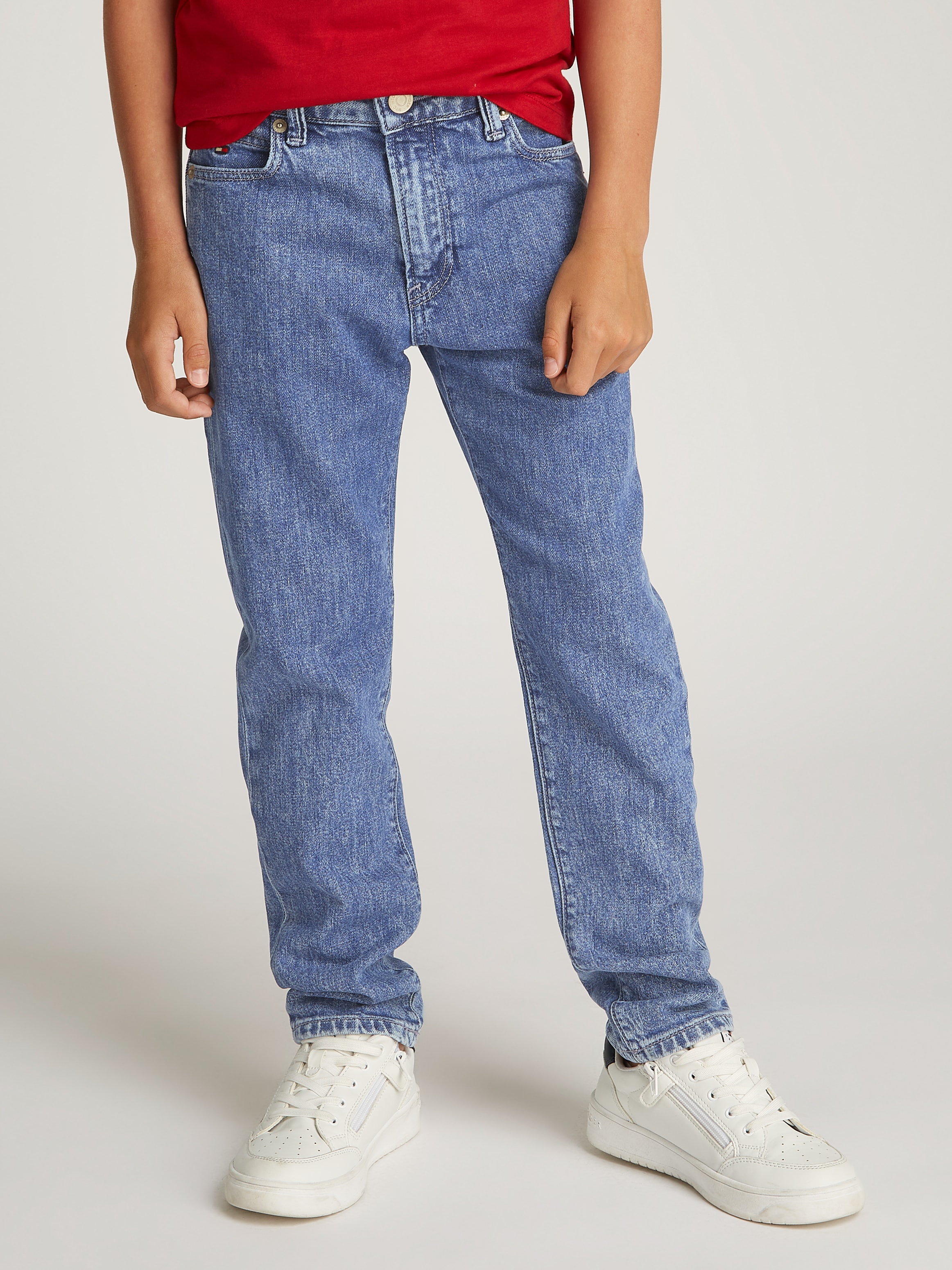 Tommy Hilfiger Straight-Jeans »MODERN STRAIGHT SALT&PEPPER«, mit Logostickerei