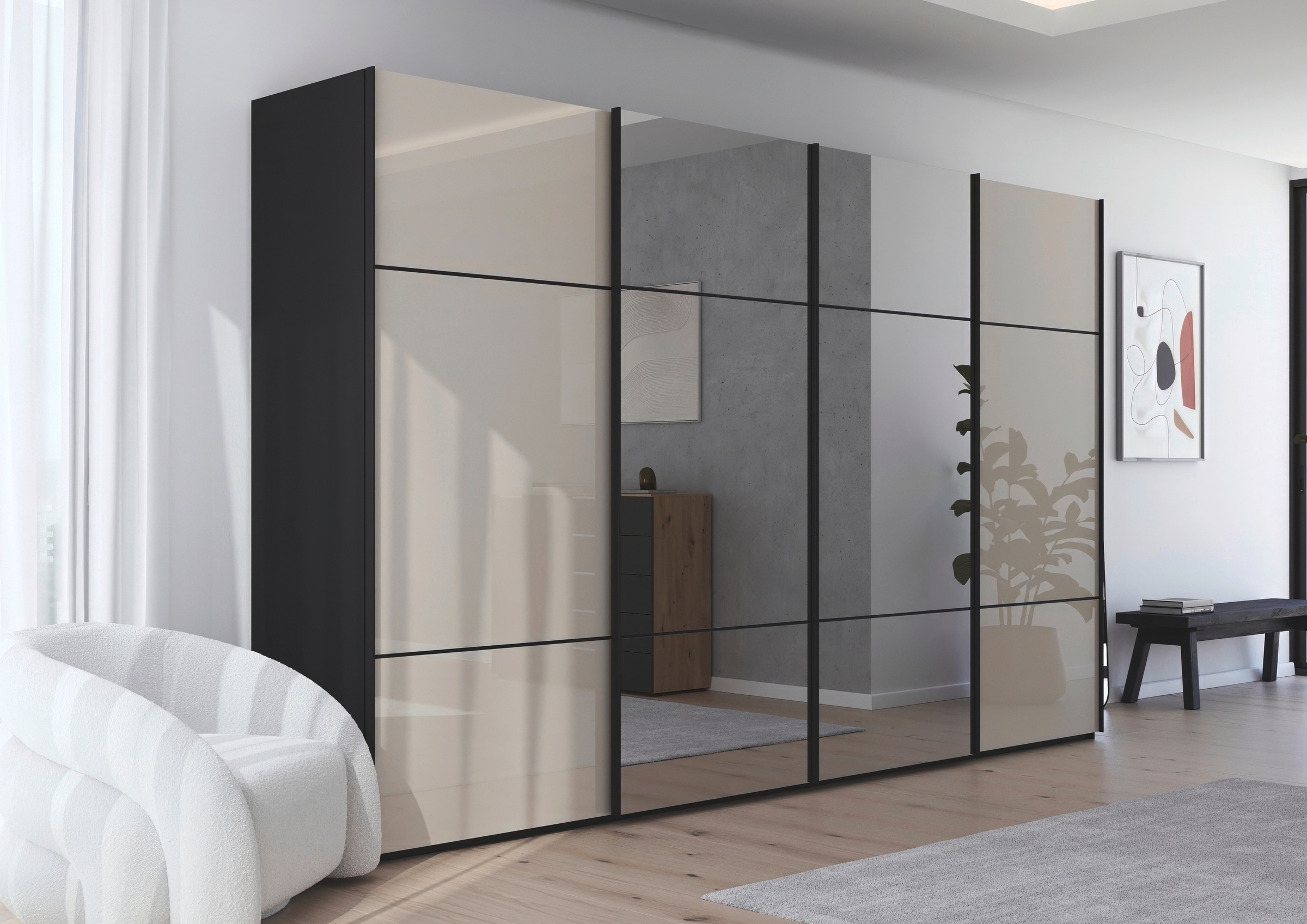 rauch Schwebetürenschrank »Kleiderschrank Schrank Garderobe Schlafzimmerschrank SCALE-TRIO«, edle dreigeteilte Front mit 2 Zierleisten Spiegel/Glas MADE IN GERMANY