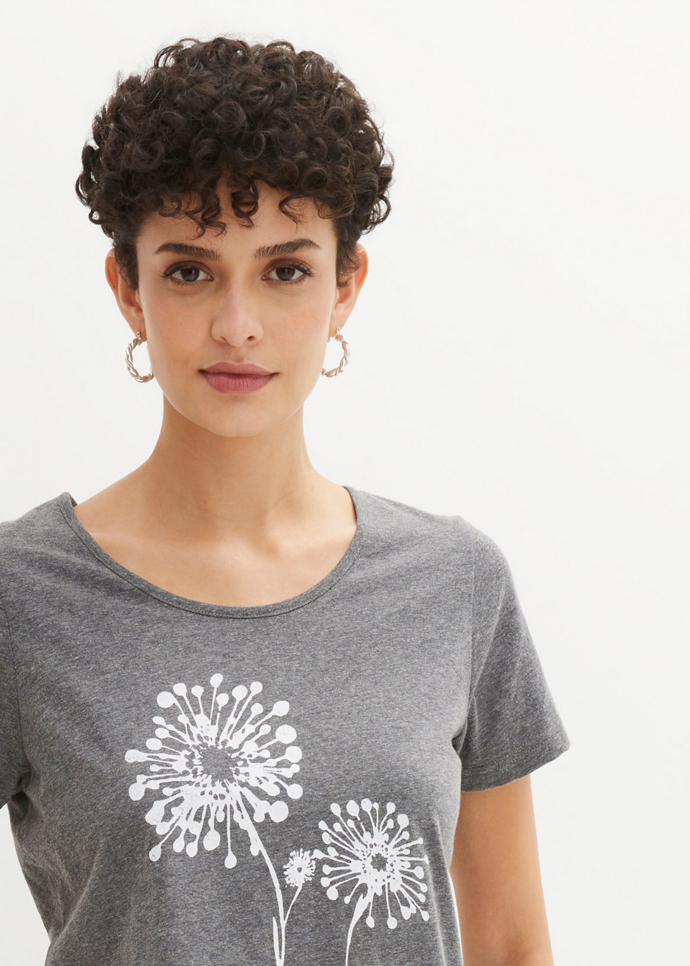 bonprix T-Shirt »T-Shirt« lockere Passform, Kurzarm-Design, weiter Rundhalsausschnitt