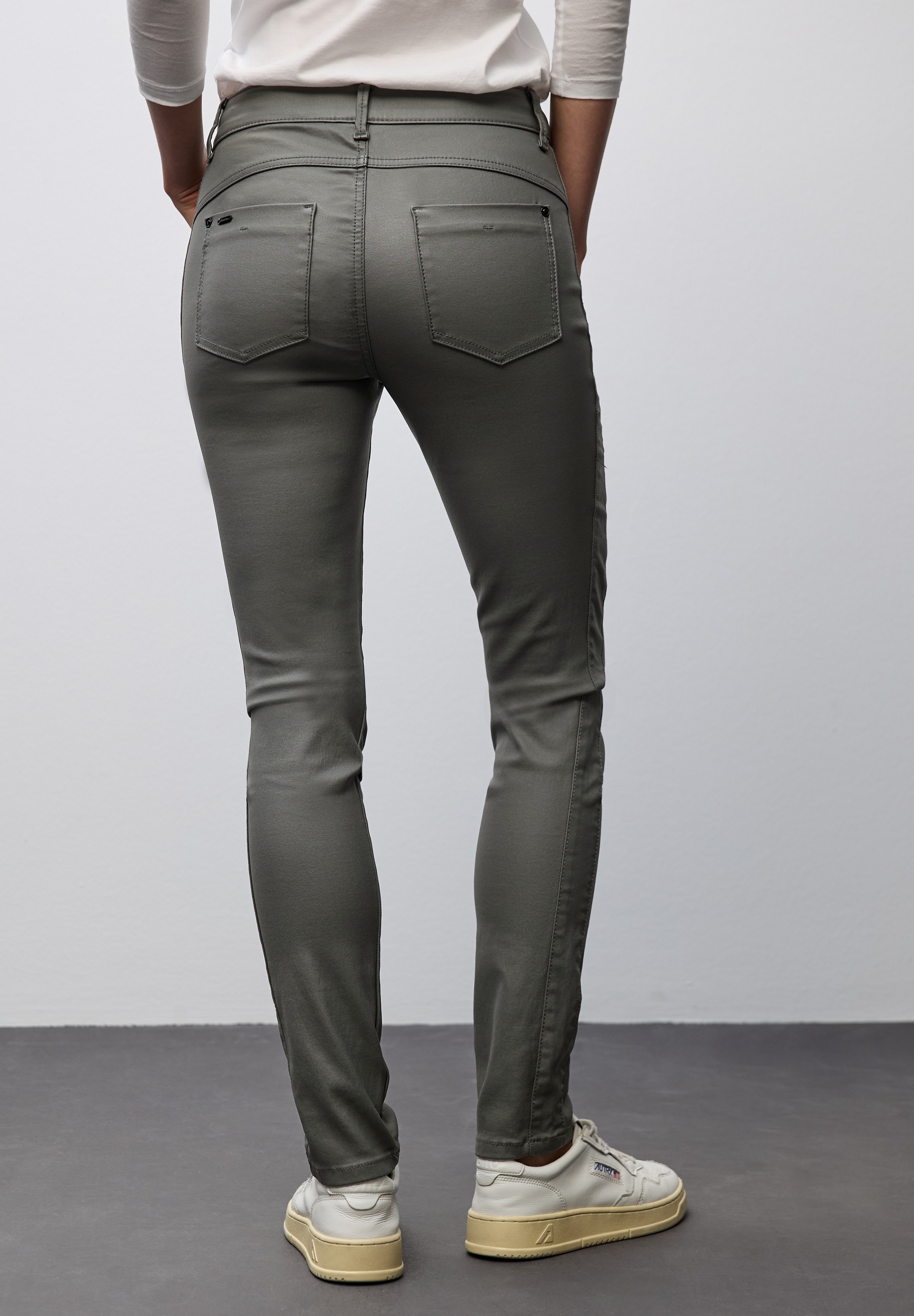 STREET ONE Stoffhose »Style York«  mit Taschen
