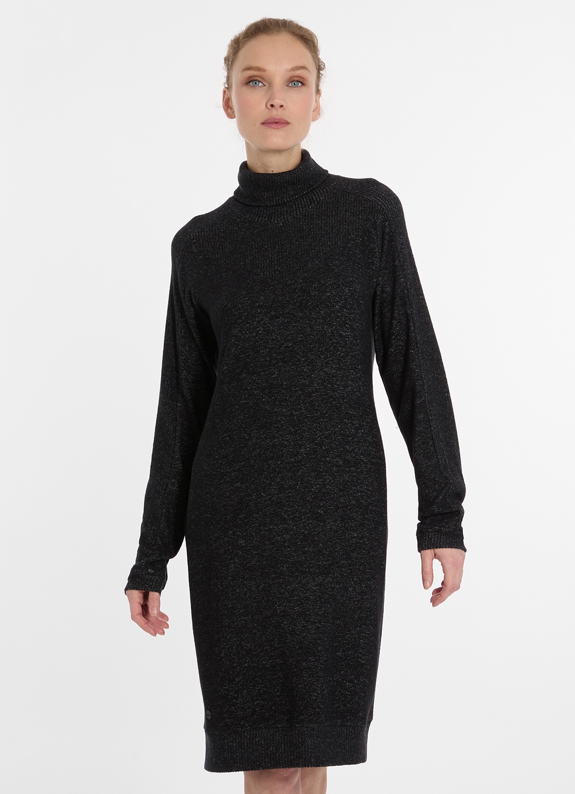 Ragwear Strickkleid »PEONA« Label-Applikation am Saum für den unverkennbaren ragwear-Look