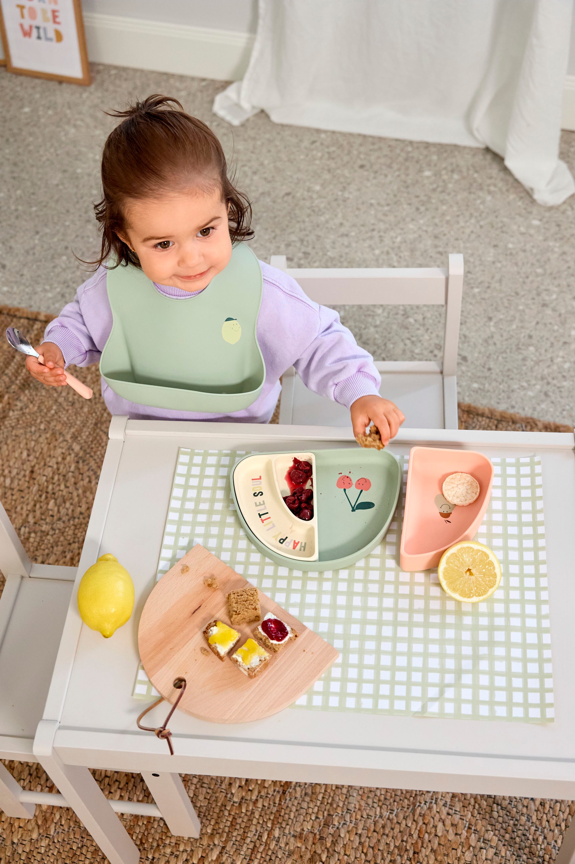 LÄSSIG Kindergeschirr-Set »Happy Fruits Kirsche, Silikon«