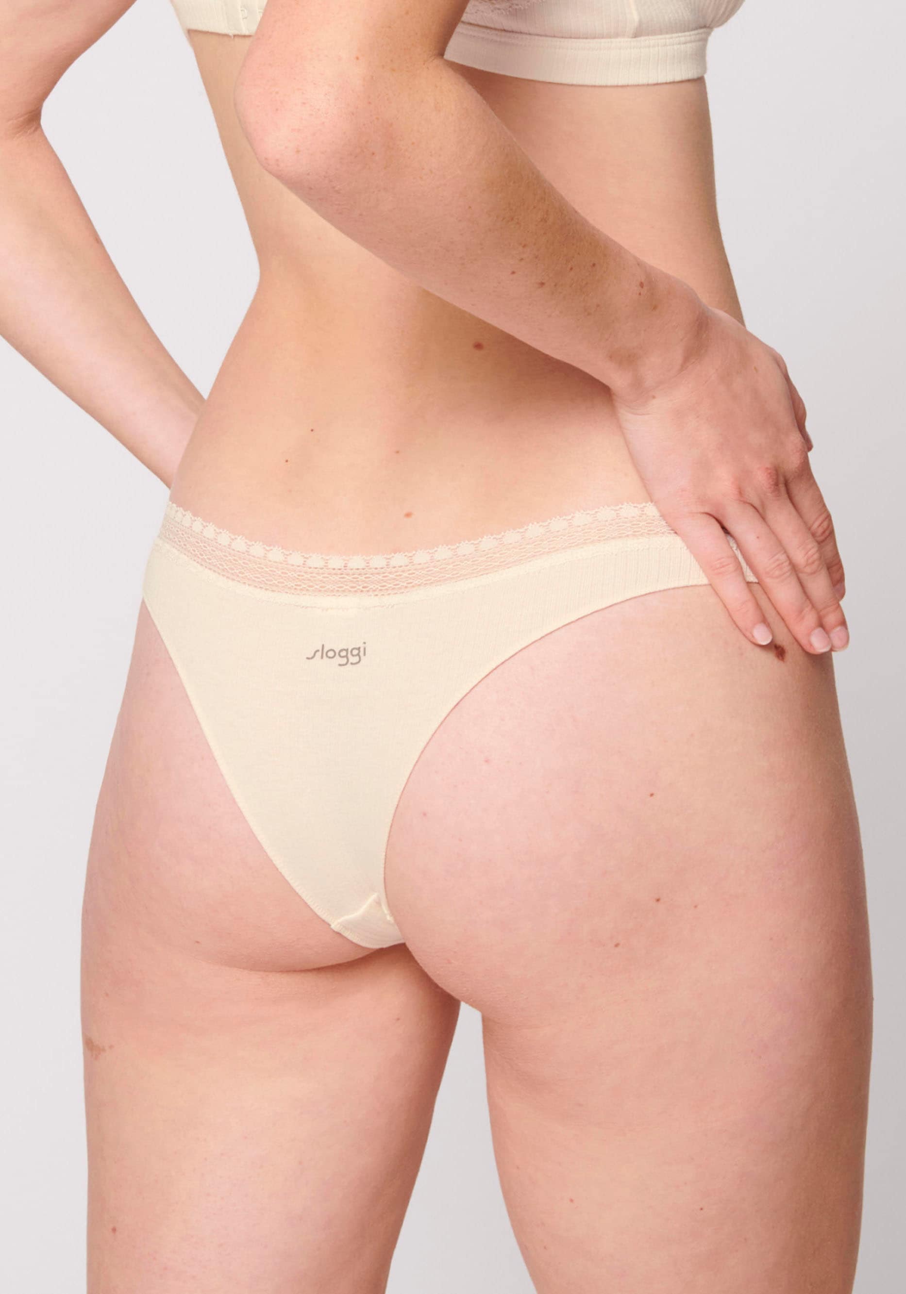 sloggi Slip »GO Ribbed R Brazil C2P«, (2er Pack), weiche Rippware mit Spitzenbesatz