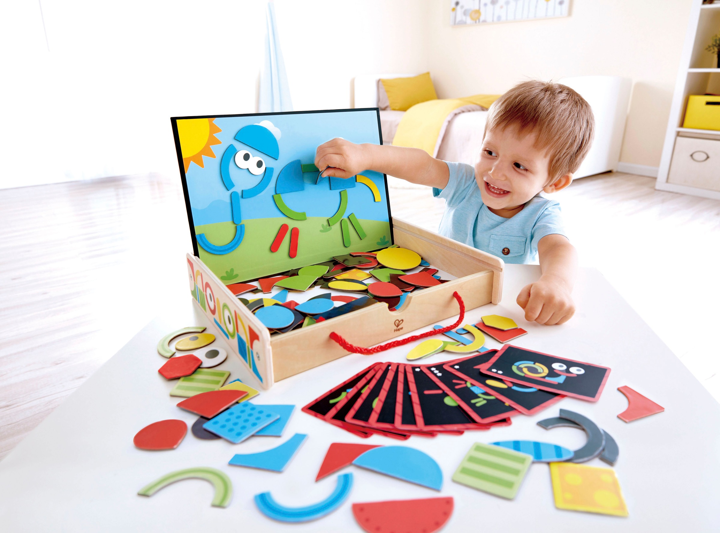 Hape Spiel »Magnetische Kunstbox«