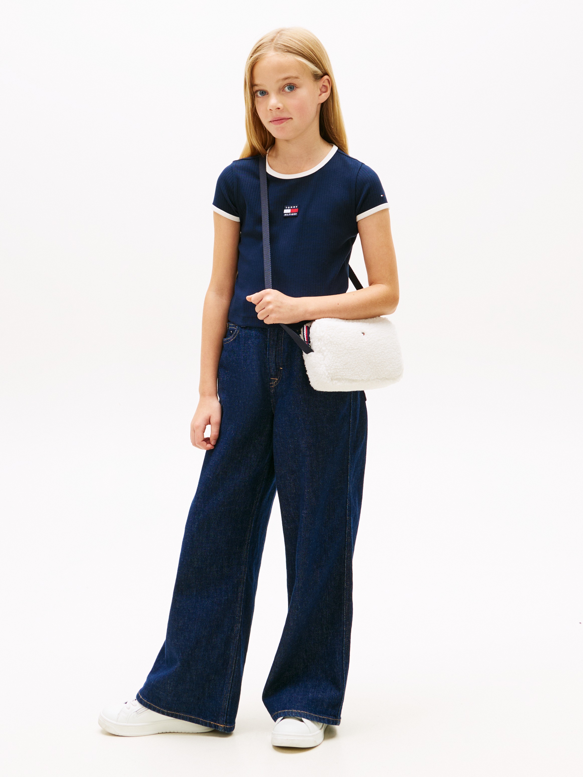 Tommy Hilfiger T-Shirt Kinder bis 16 Jahre, mit Rundhalsausschnitt