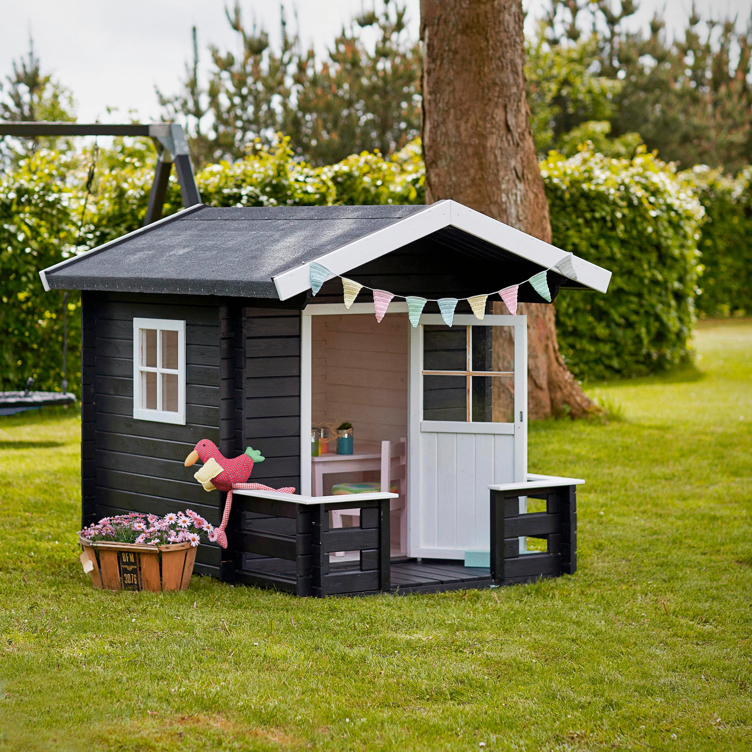 PLUS Spielhaus »134×134 cm + 58 cm Terrasse - unbehandelt«, Made in Europe