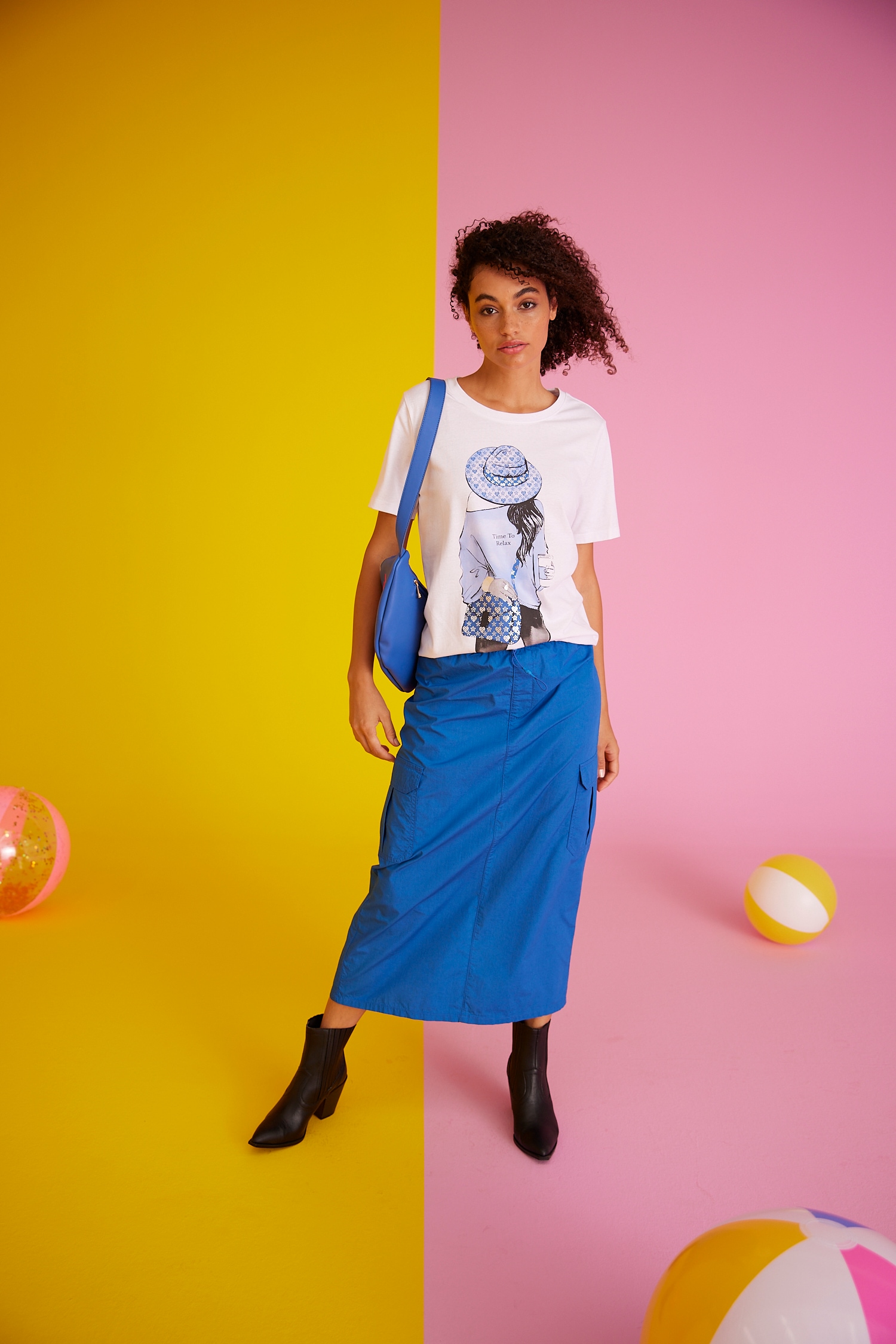 Aniston CASUAL Frontdruck mit NEUE online KOLLEKTION kaufen silberfarbenem T-Shirt, - verzierter Folienprint