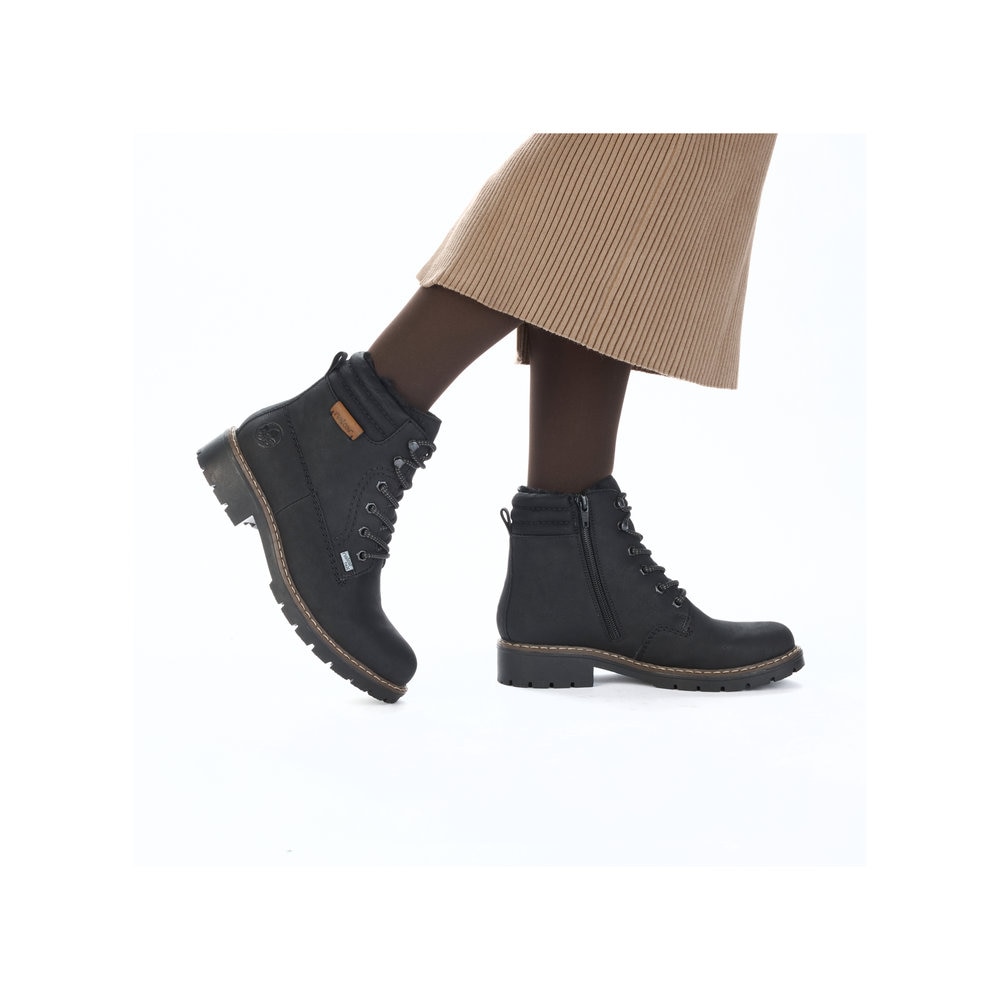 Rieker Winterstiefelette  mit Schaftrandpolsterung