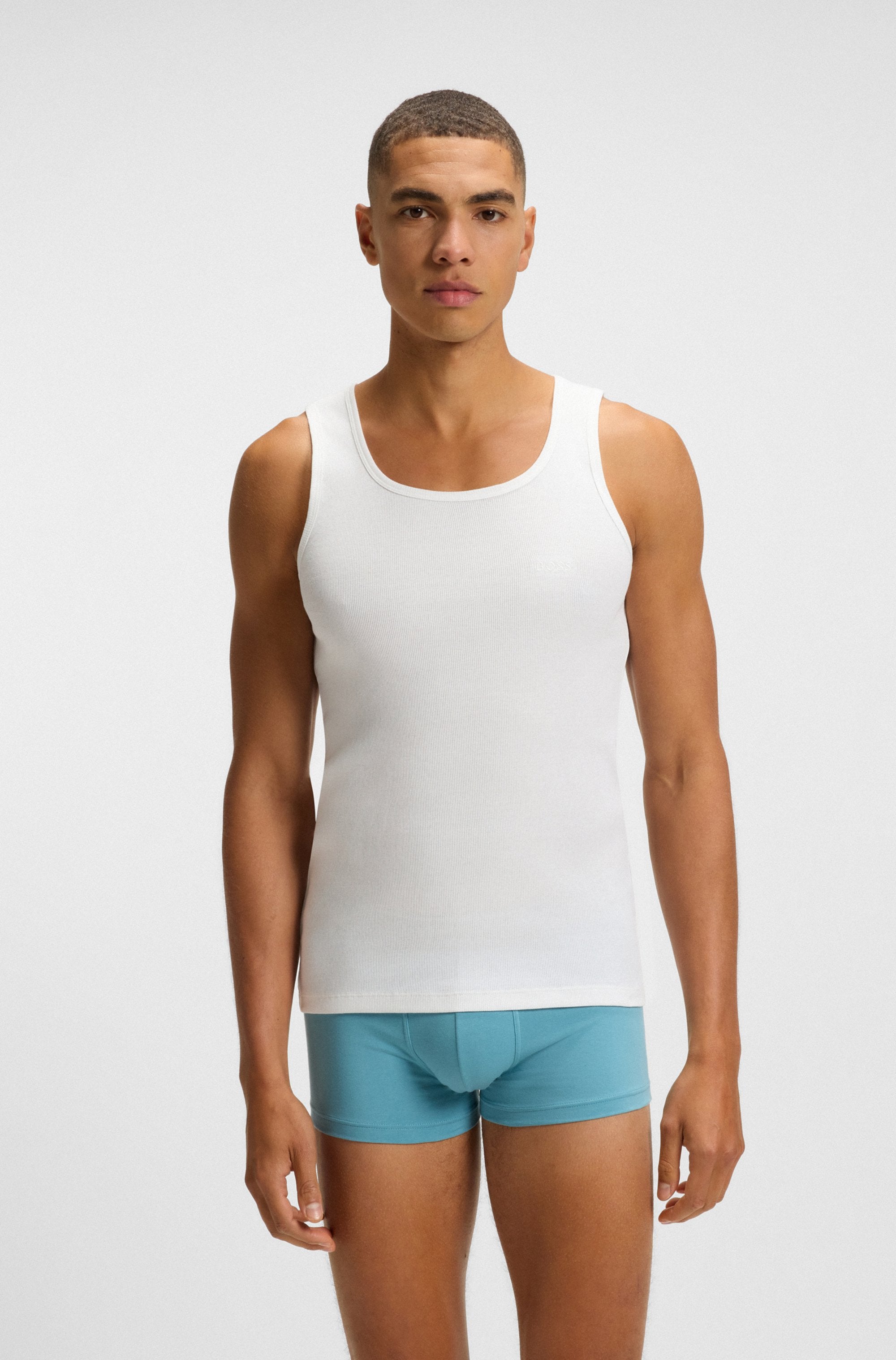 BOSS Tanktop »3P RibClassic BOSS ONE x David Beckham«, Ton in Ton Stickerei auf der Brust