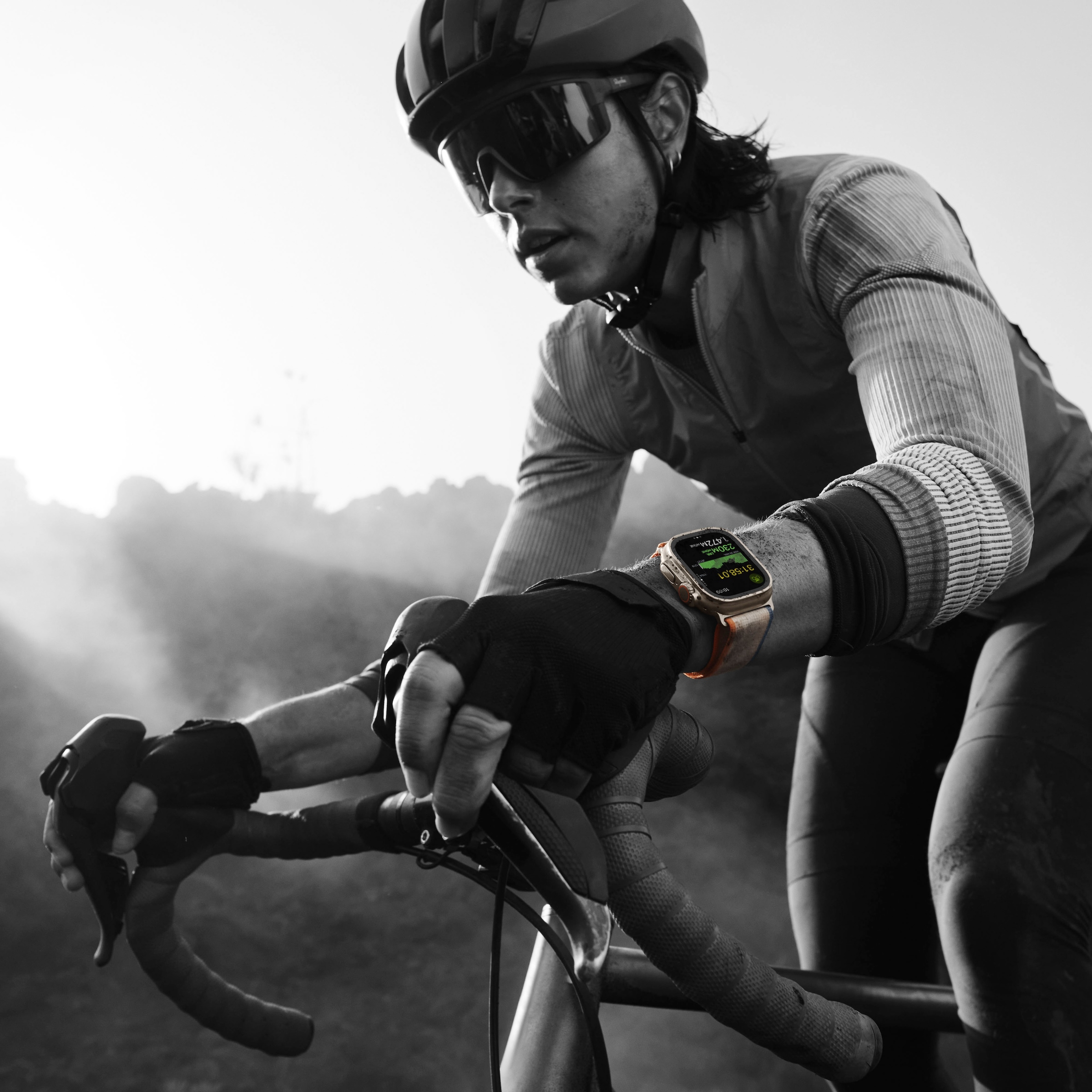 Cellular (Watch Ultra 2 Alpine mm 49 kaufen Loop) Medium«, im 10 + Titanium Smartwatch Online-Shop Apple »Watch GPS OS