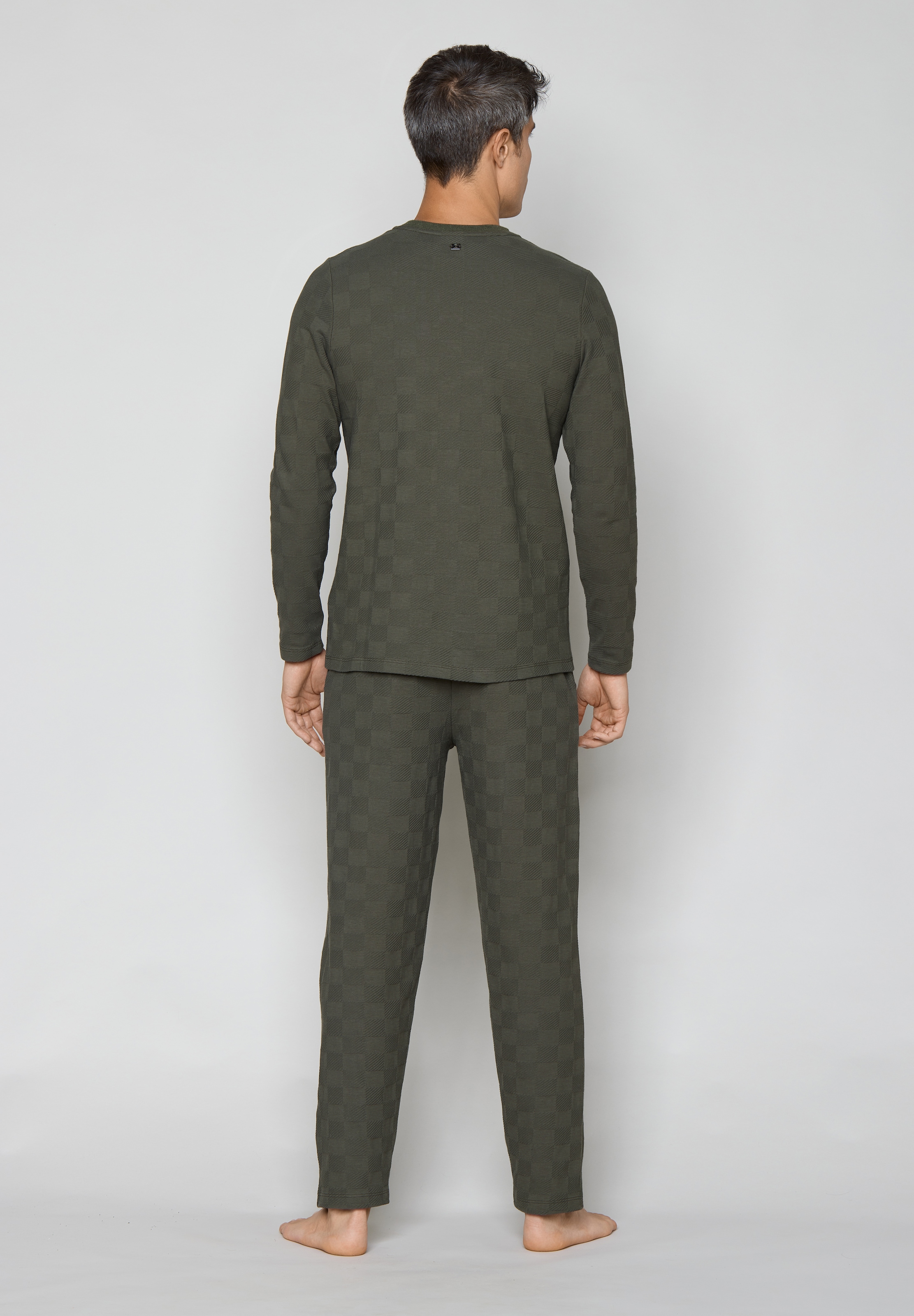 JOOP! Langarmshirt bequeme Passform, mit Langarm, für Zuhause und unterwegs, aus Jersey