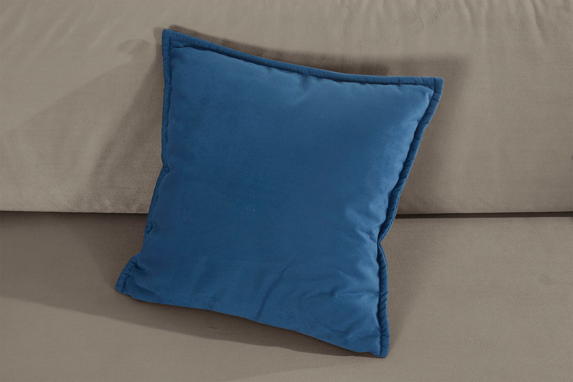 INOSIGN Ecksofa »Marva L-Form«, incl. Bettfunktion und Bettkasten, Federkern