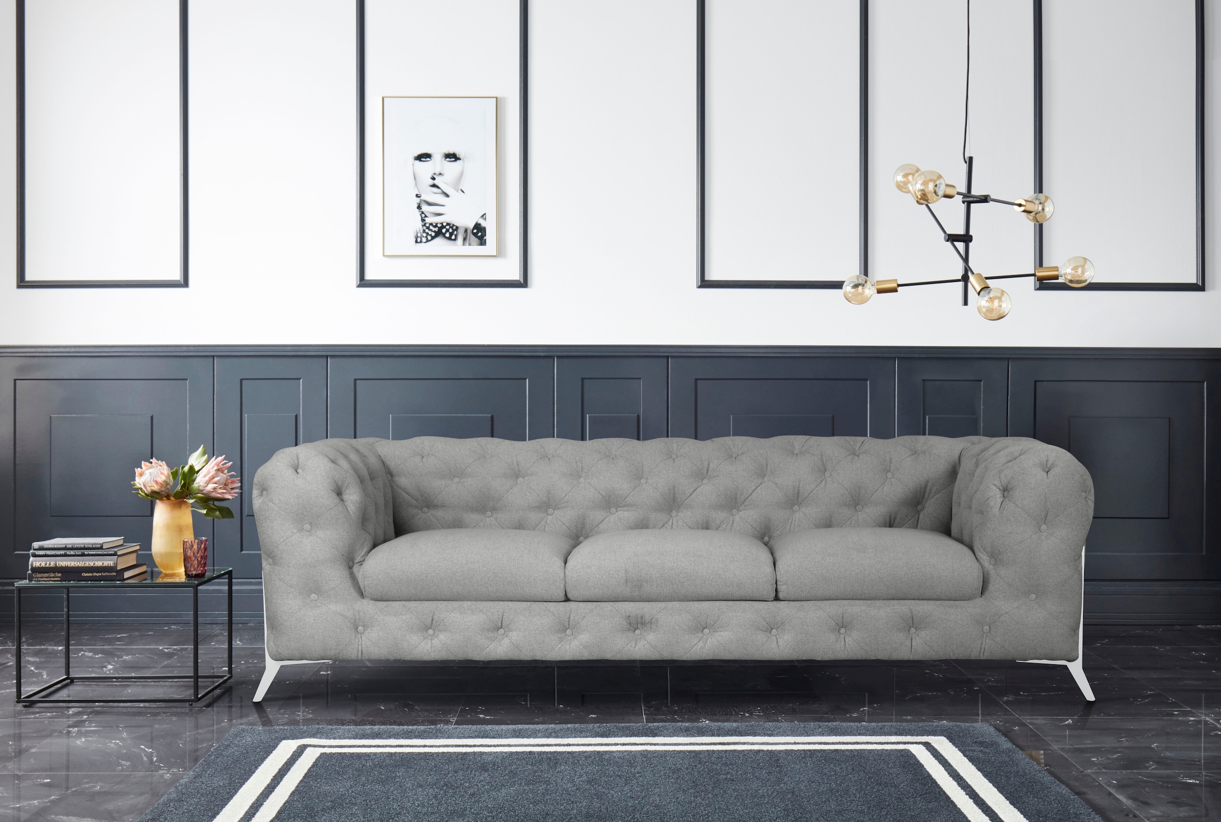 Leonique Chesterfield-Sofa »Amaury«, aufwändige Knopfheftung, moderne Chesterfield Optik, Fußfarbe wählbar