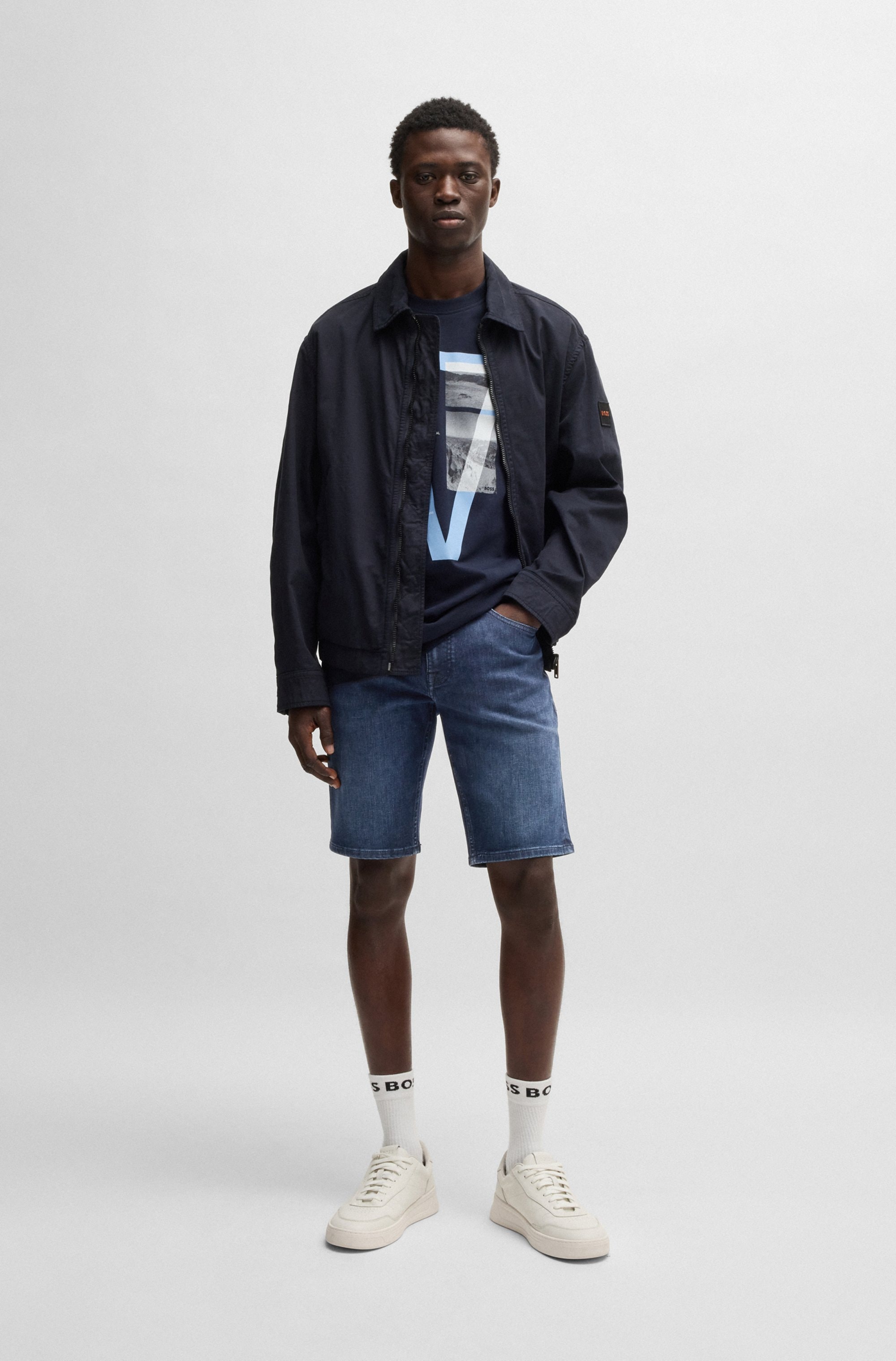 BOSS ORANGE Shorts »Delaware«, mit Lederbadge und Coinpocket