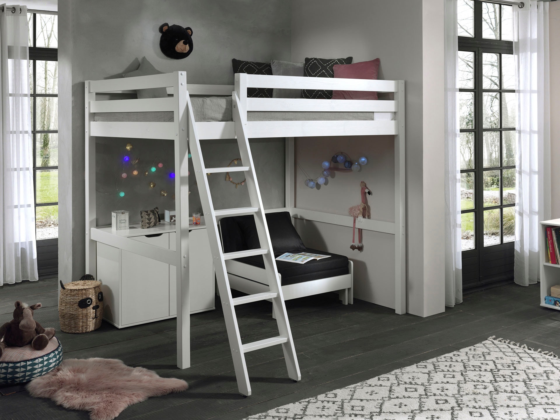 Vipack Hochbett, (Made in Europe), Hochbett mit 140 x 200 cm Liegefläche, inkl. Kommode und Schlafsessel