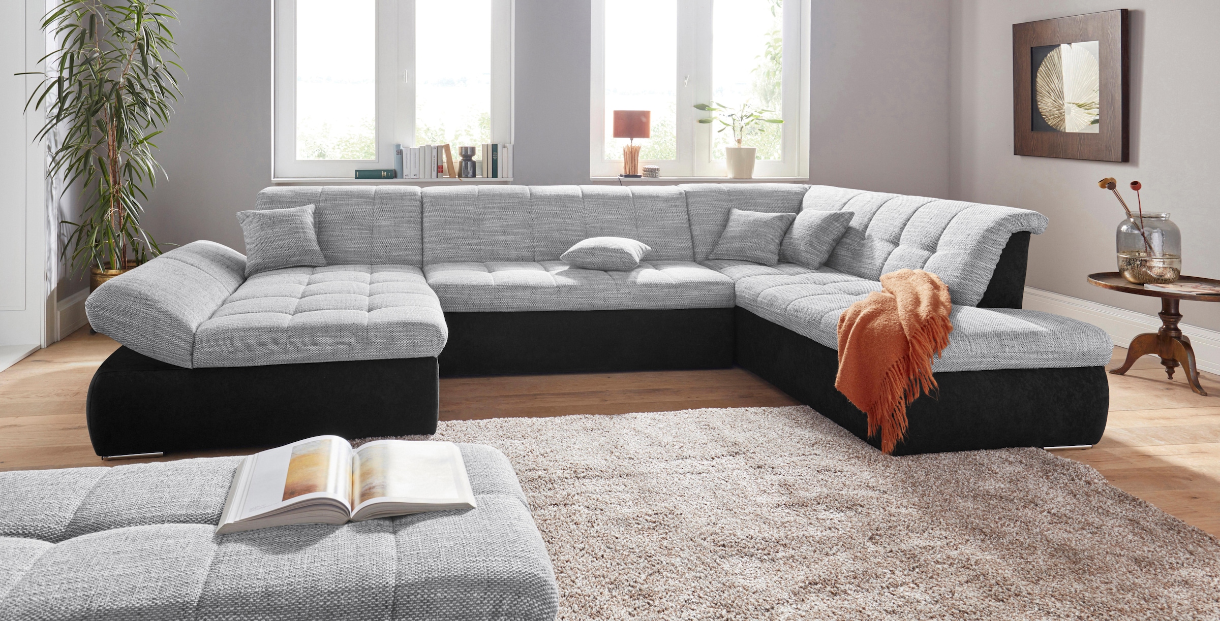 DOMO collection Wohnlandschaft »PB Moric wahlweise mit Bettfunktion und Armteilverstellung  U-Form«, XXL-Format B/T/H: 353/216/80 cm, feine Steppung, incl. Zierkissen