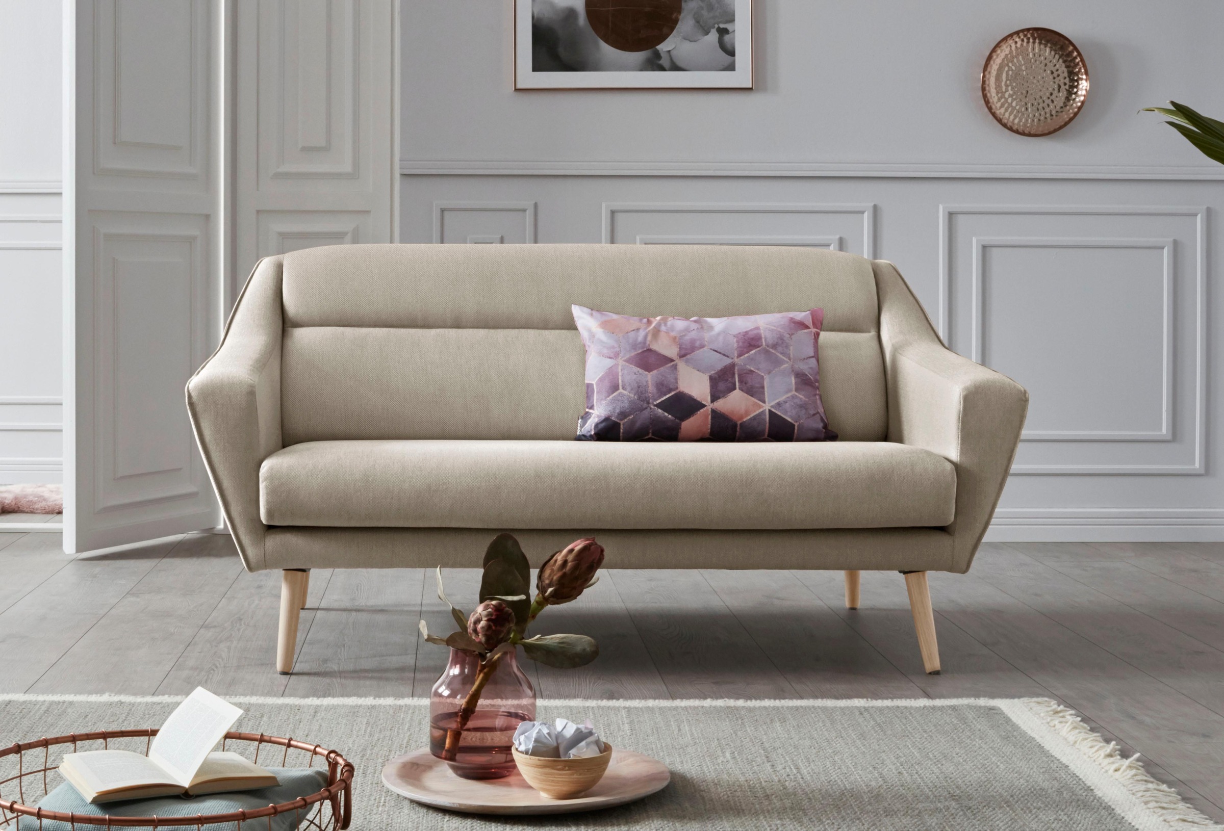 OTTO home 2-Sitzer »Bille« mit Naht im Rückenkissen und Eiche-Beinen, Desig günstig online kaufen