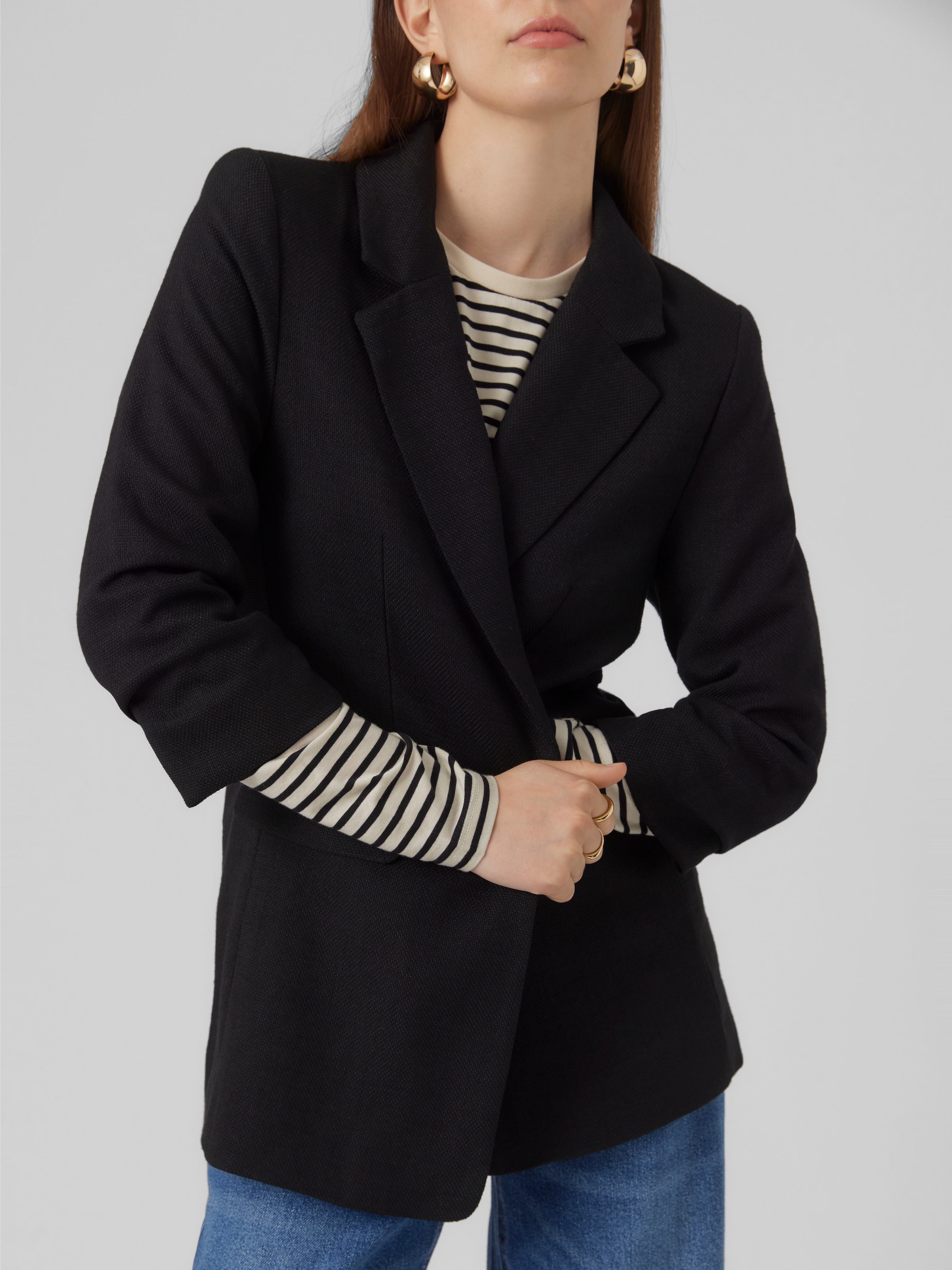 Vero Moda Longblazer »VMFRIDA LS REGULAR BLAZER NOOS« ohne Verschluss und mit gerafften 3/4 Arm